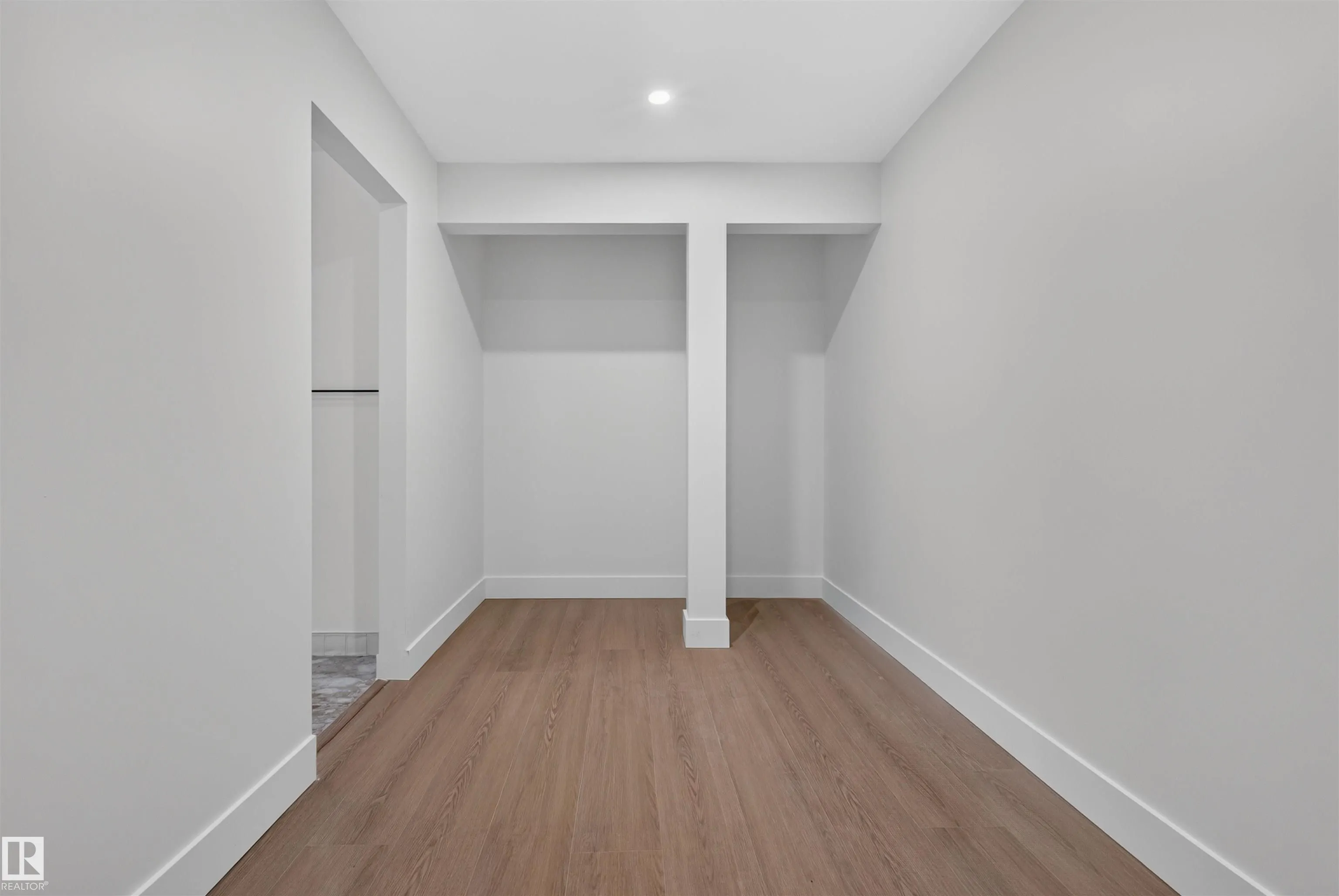 135 WALKER Road