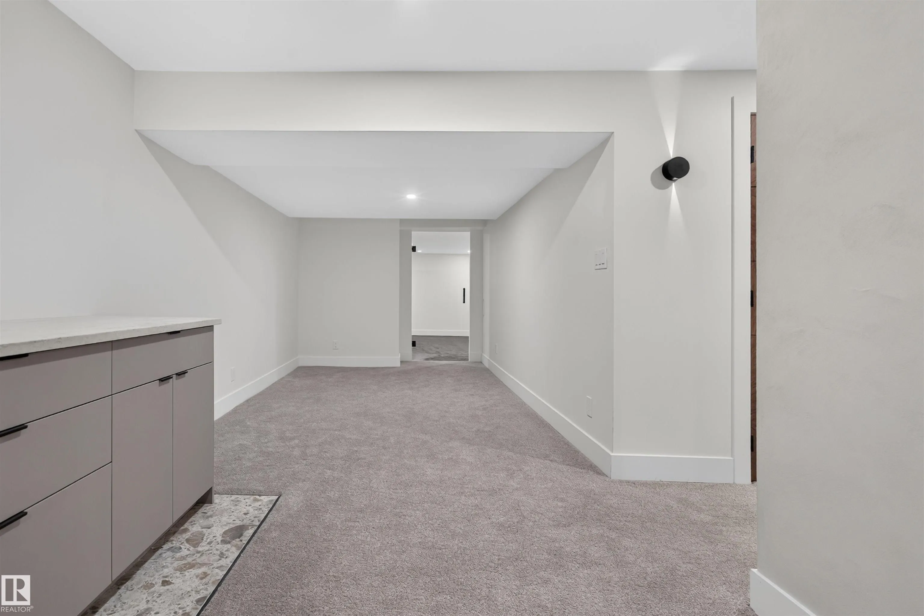 135 WALKER Road