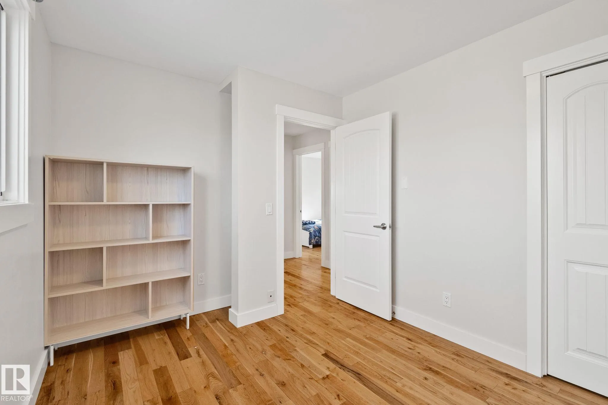 12403 29A Avenue