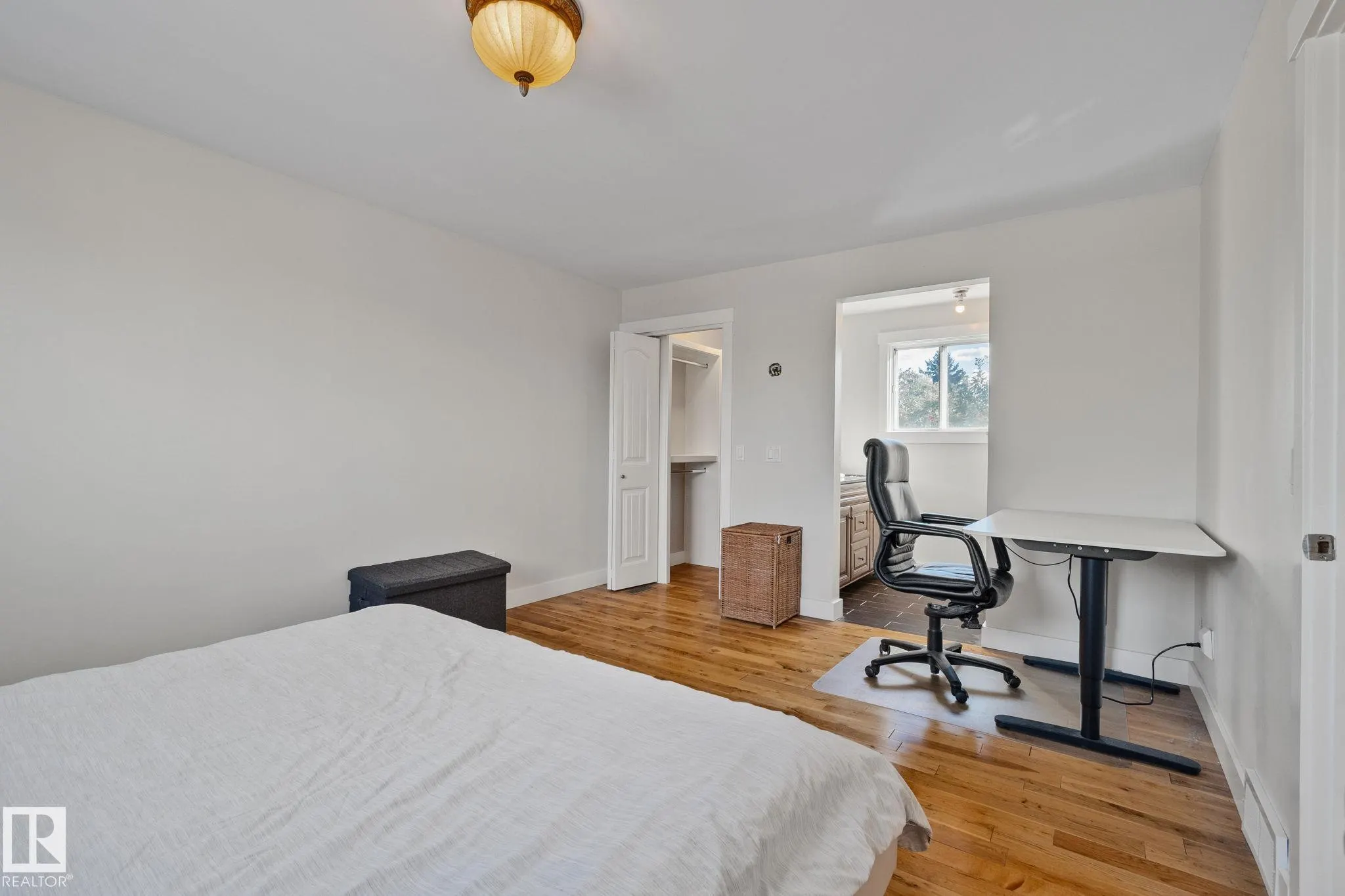 12403 29A Avenue