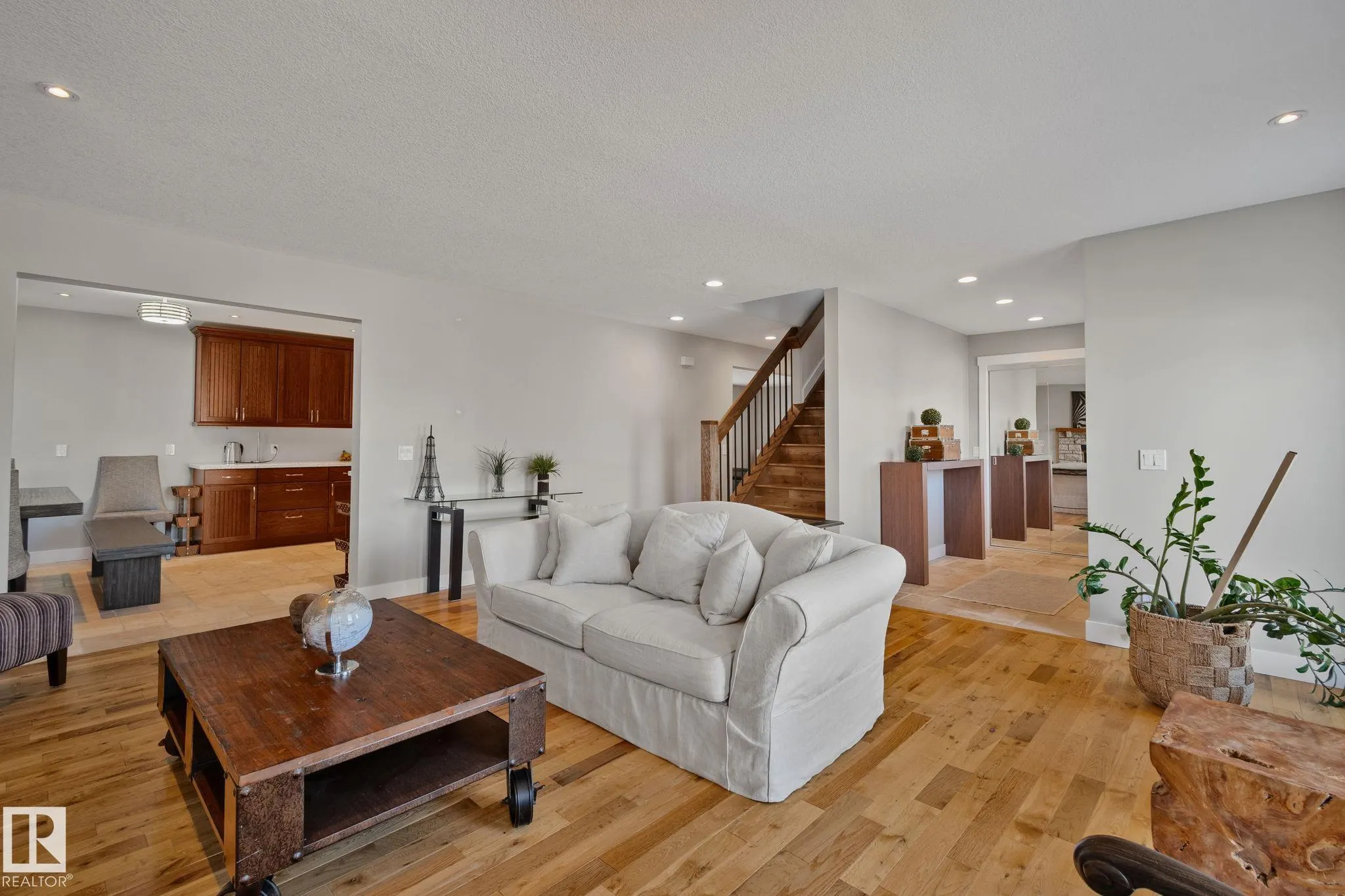 12403 29A Avenue