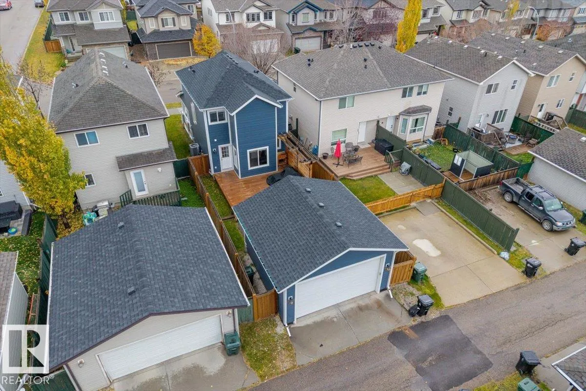 26 VIVIAN Way