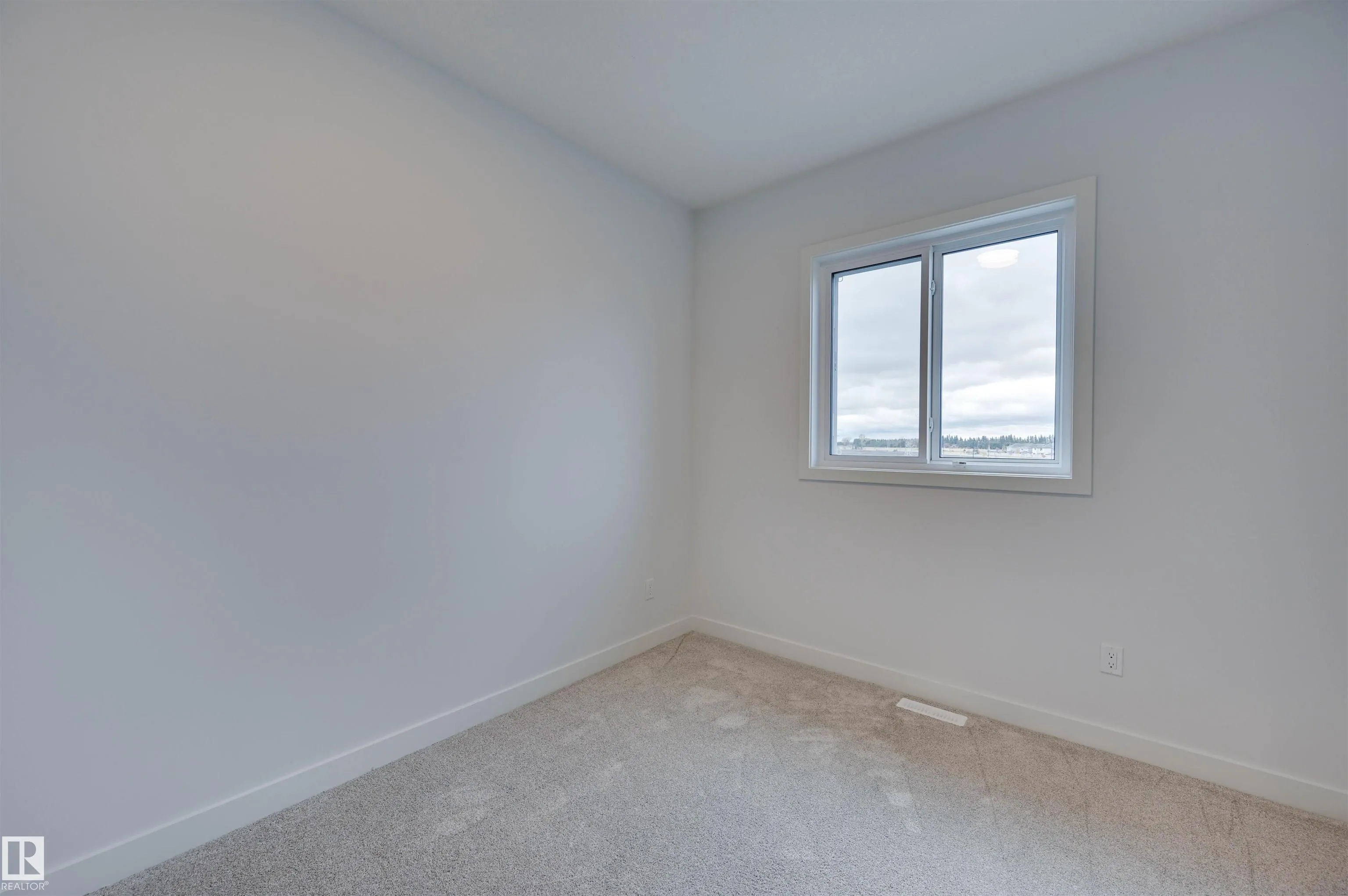 77 Juniper Wynd