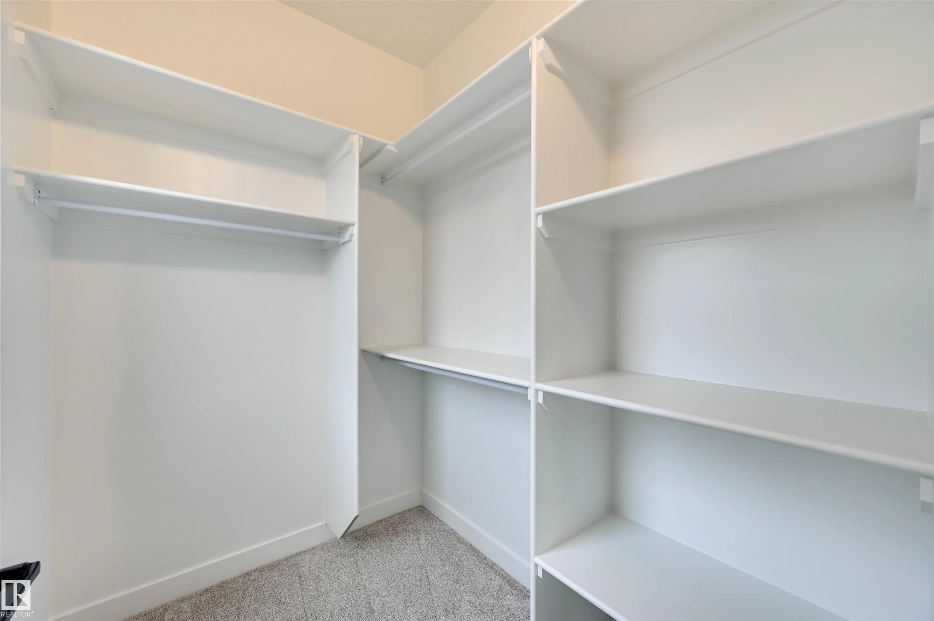 77 Juniper Wynd