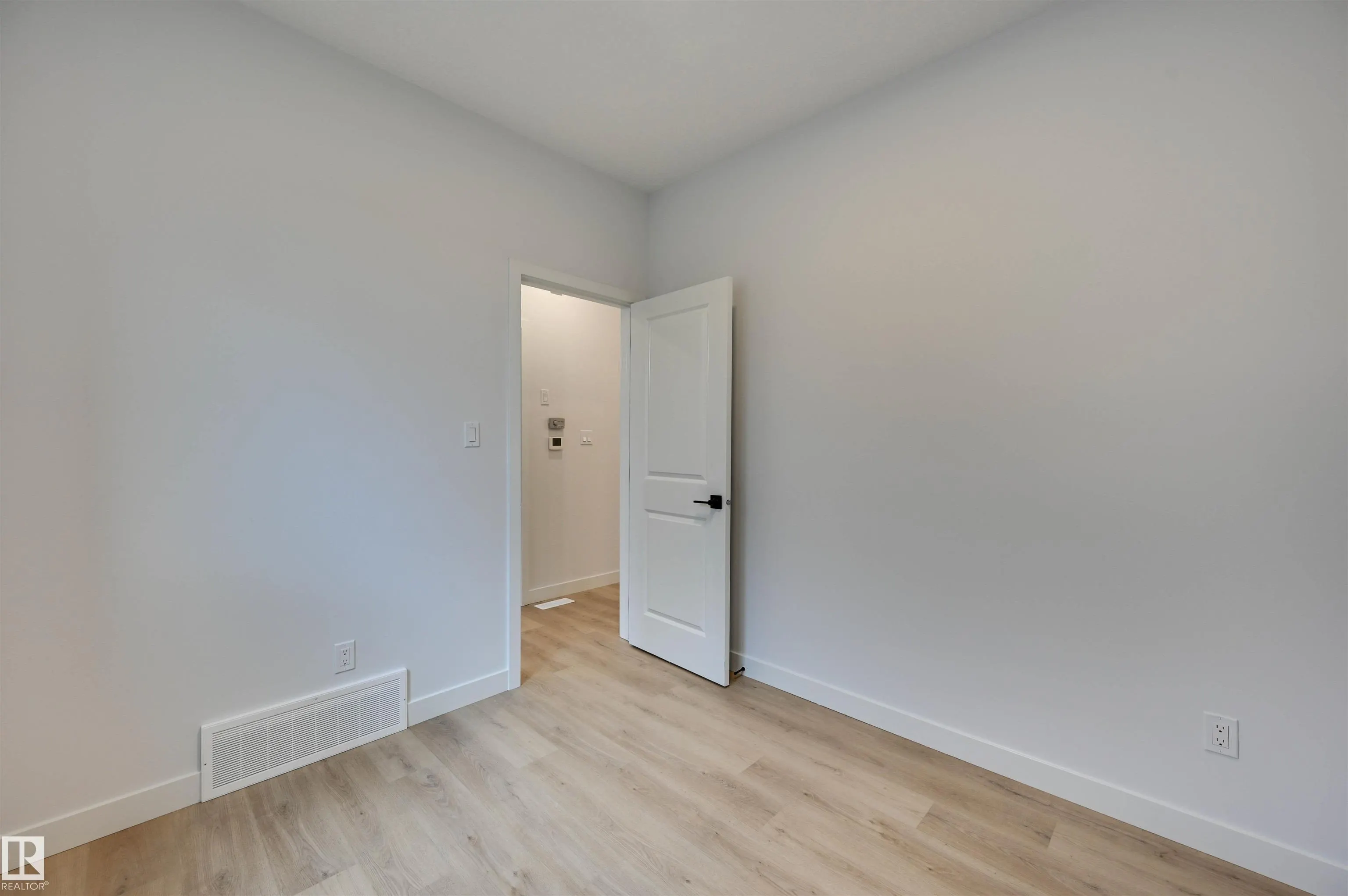 77 Juniper Wynd
