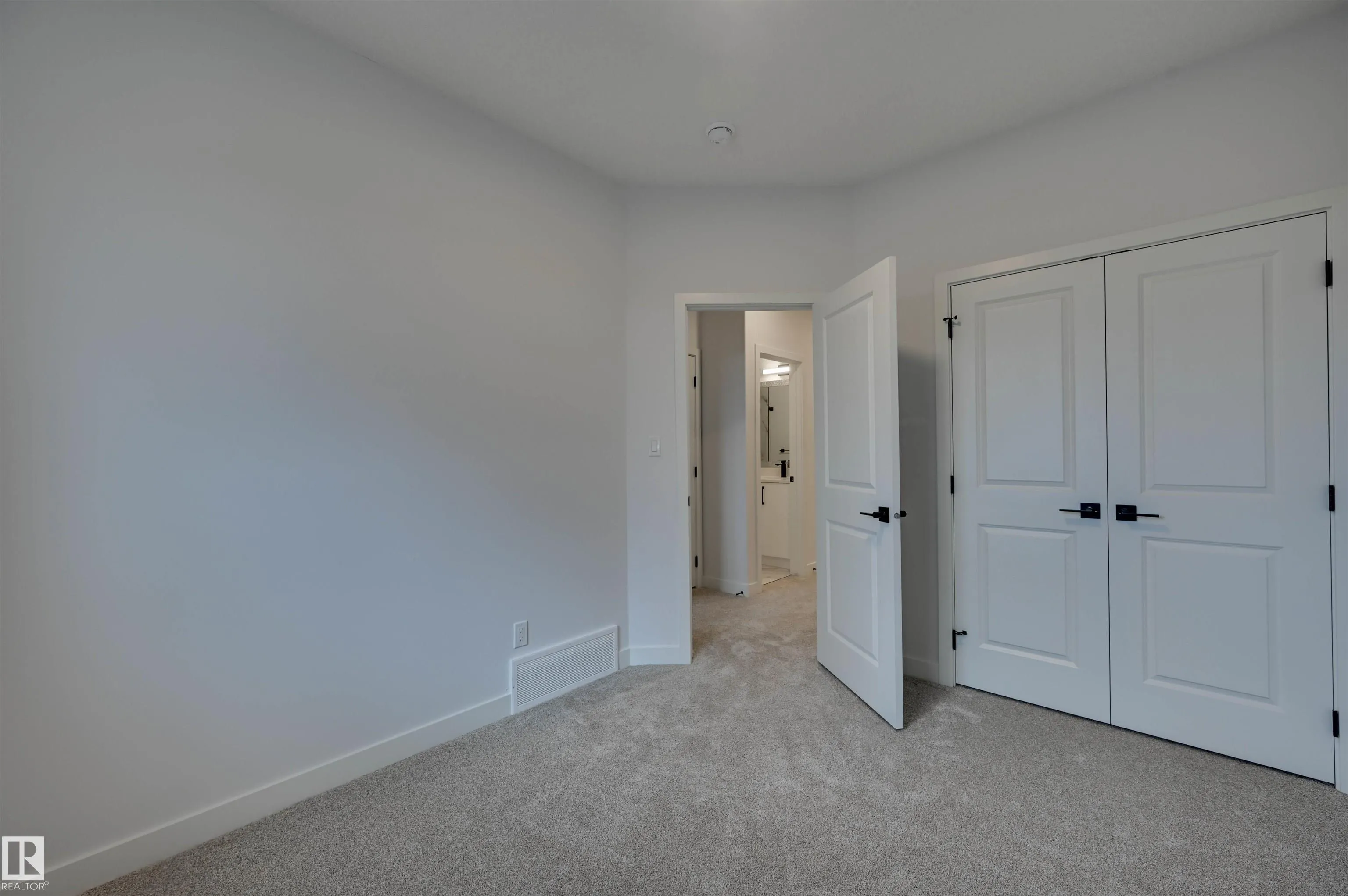 77 Juniper Wynd