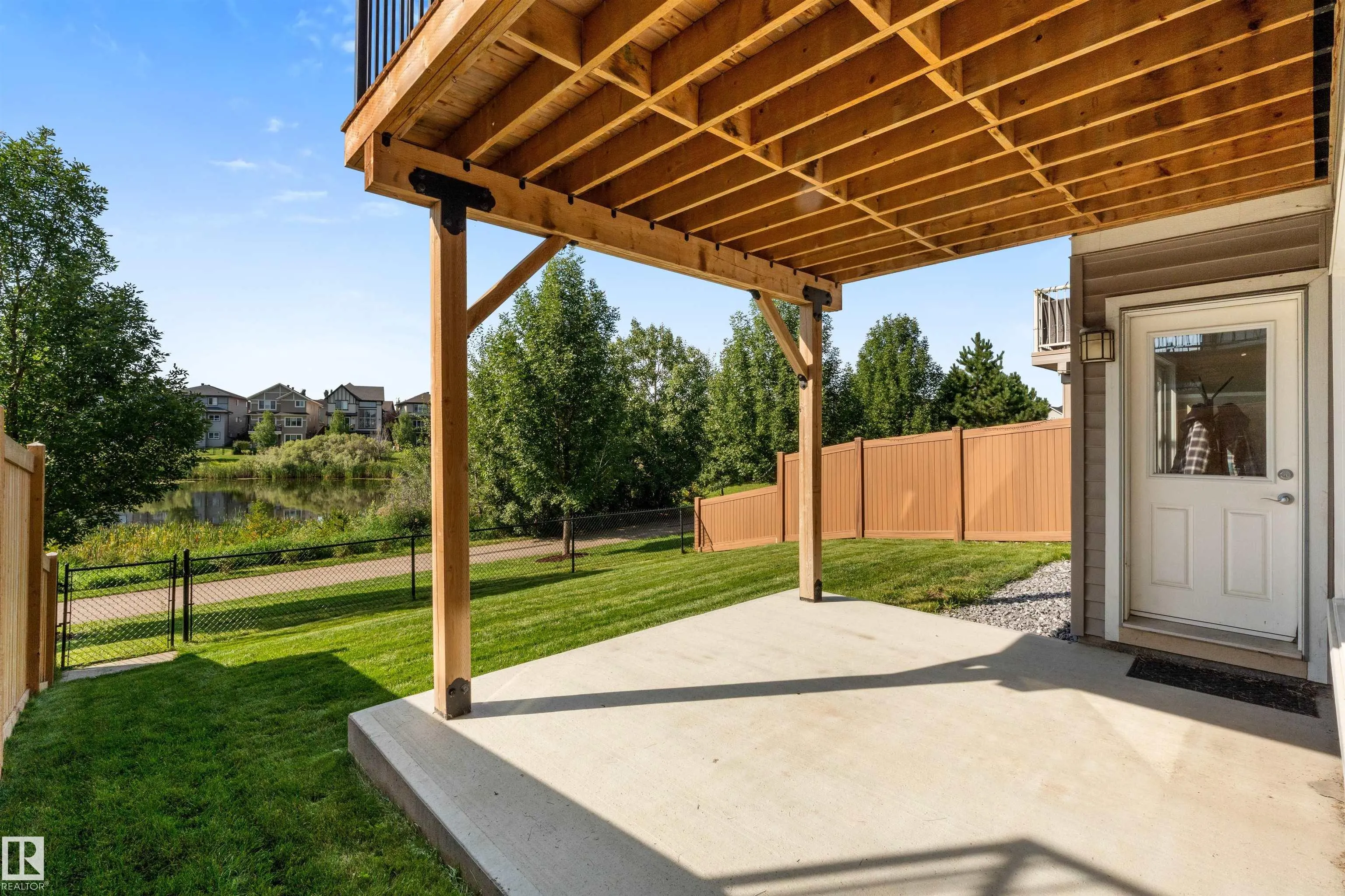 3334 PARKER Loop