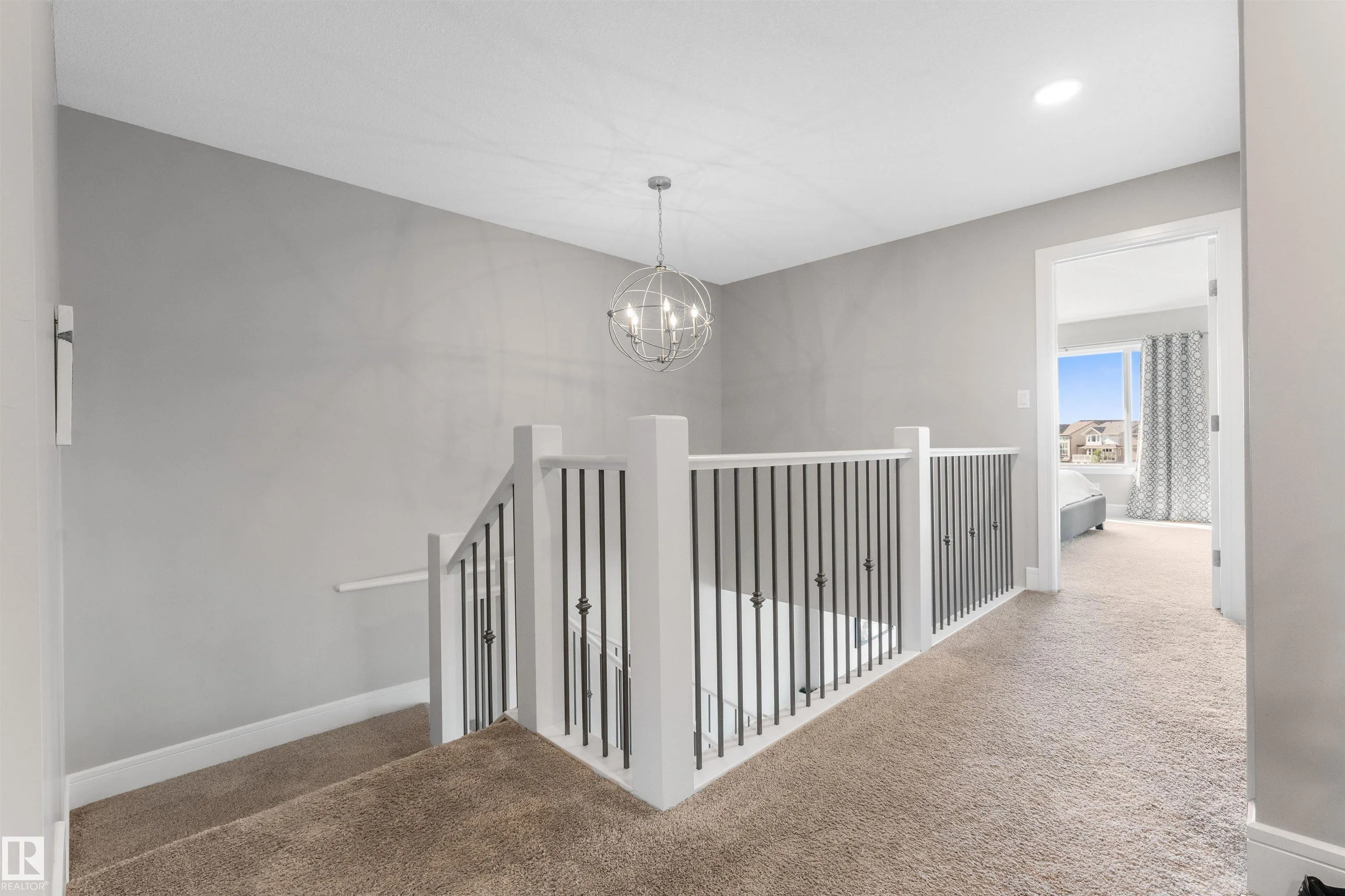 3334 PARKER Loop