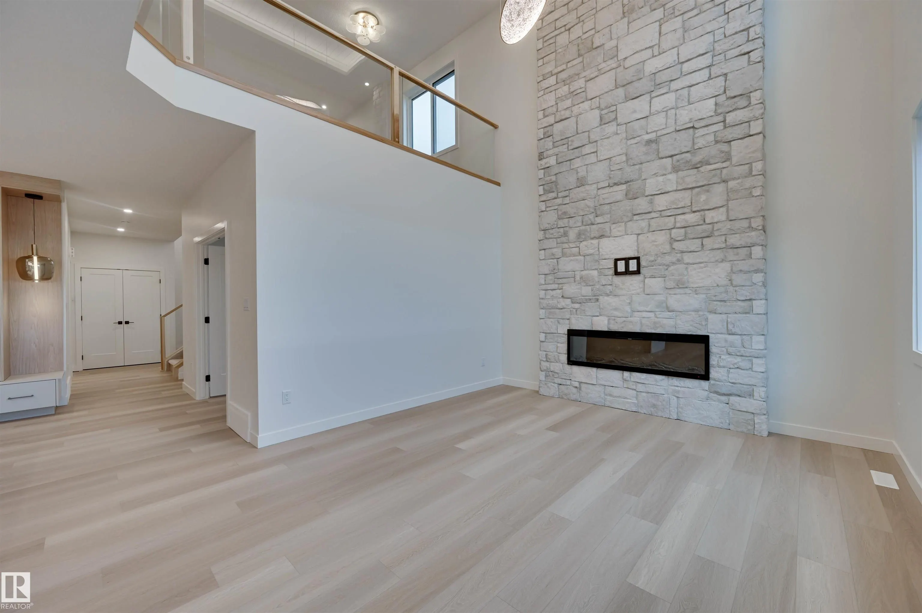 14 Owl Ridge Close