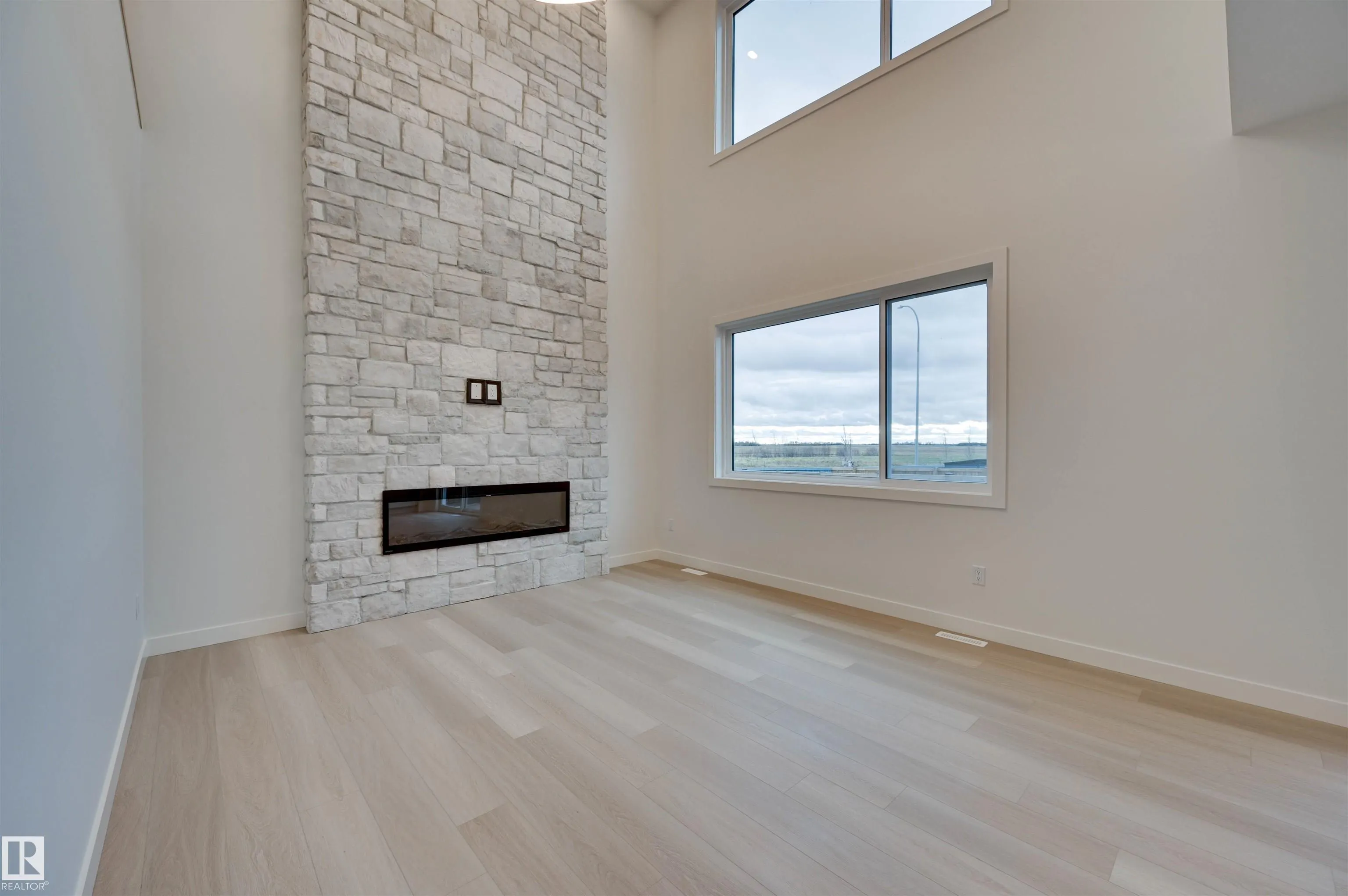 14 Owl Ridge Close