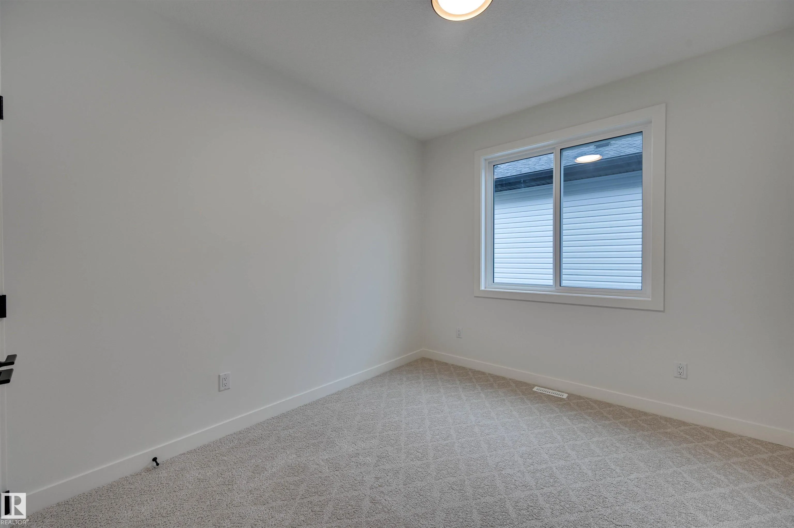 14 Owl Ridge Close