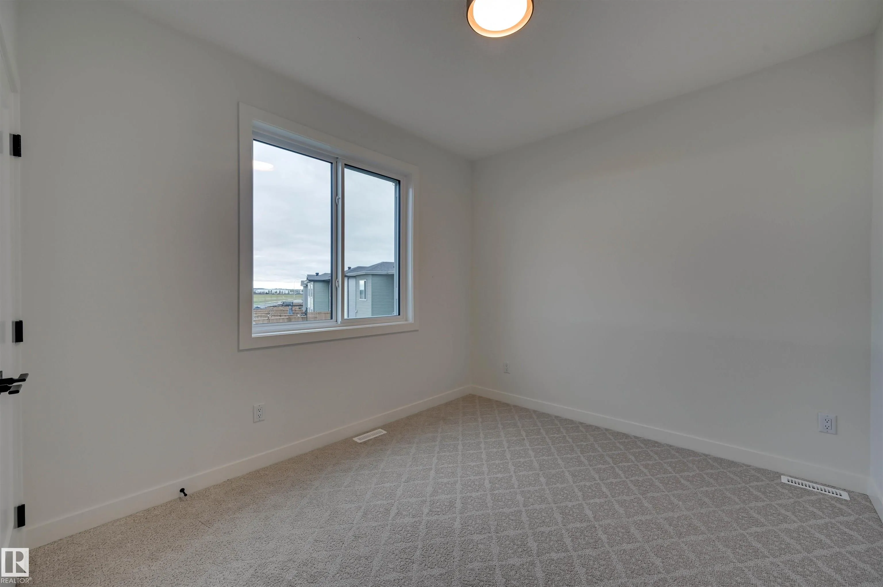 14 Owl Ridge Close