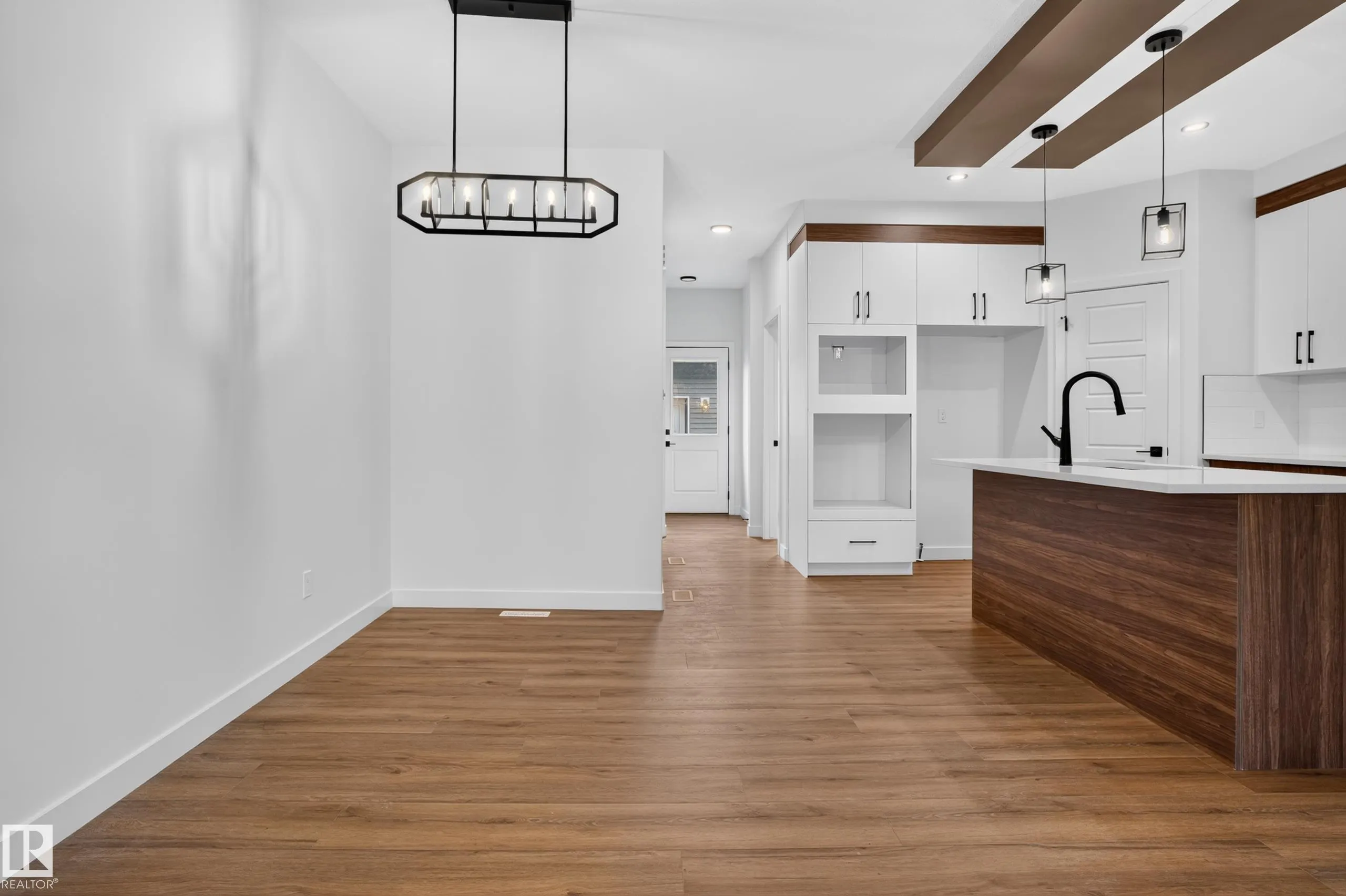 111 Westwind Drive