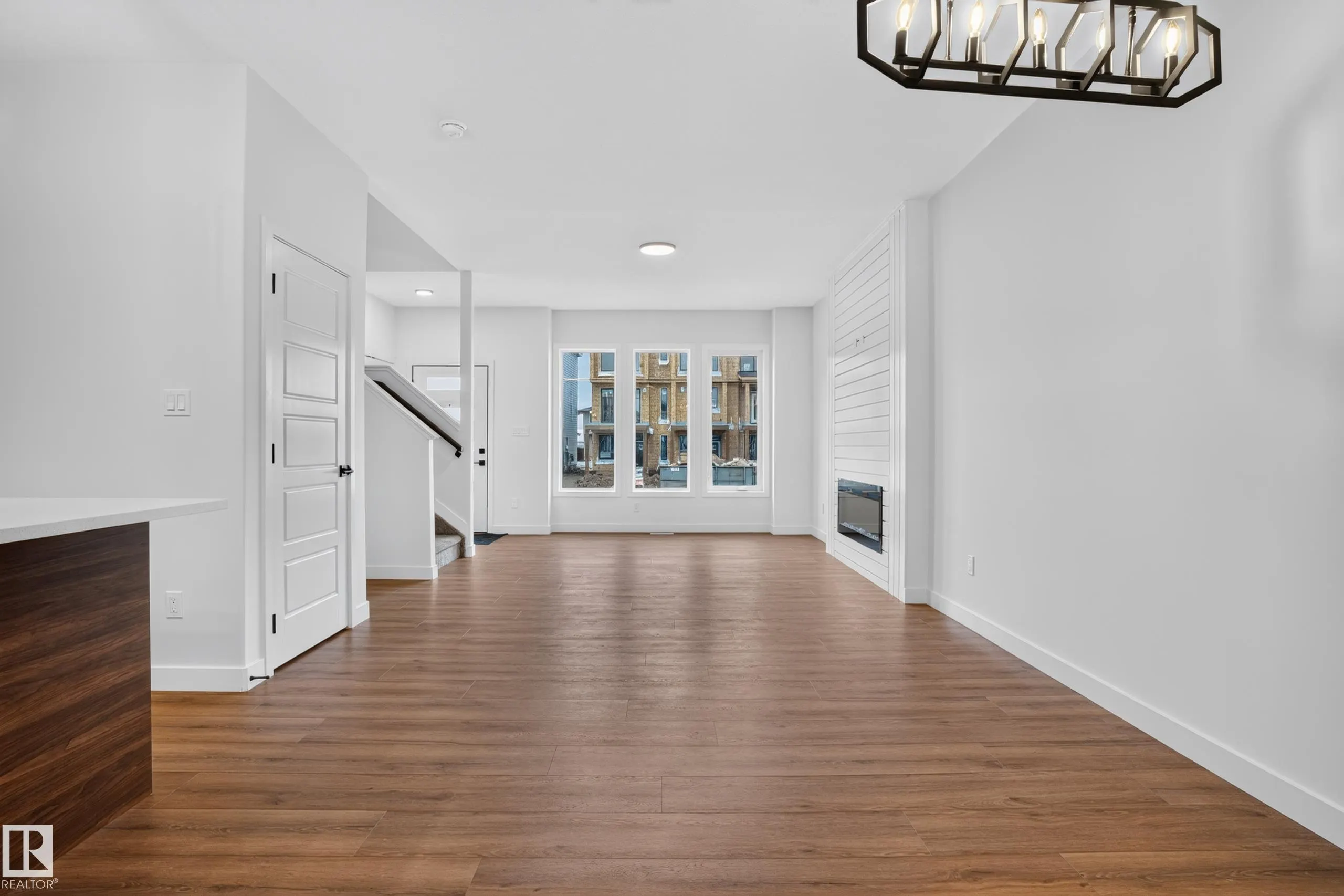 111 Westwind Drive