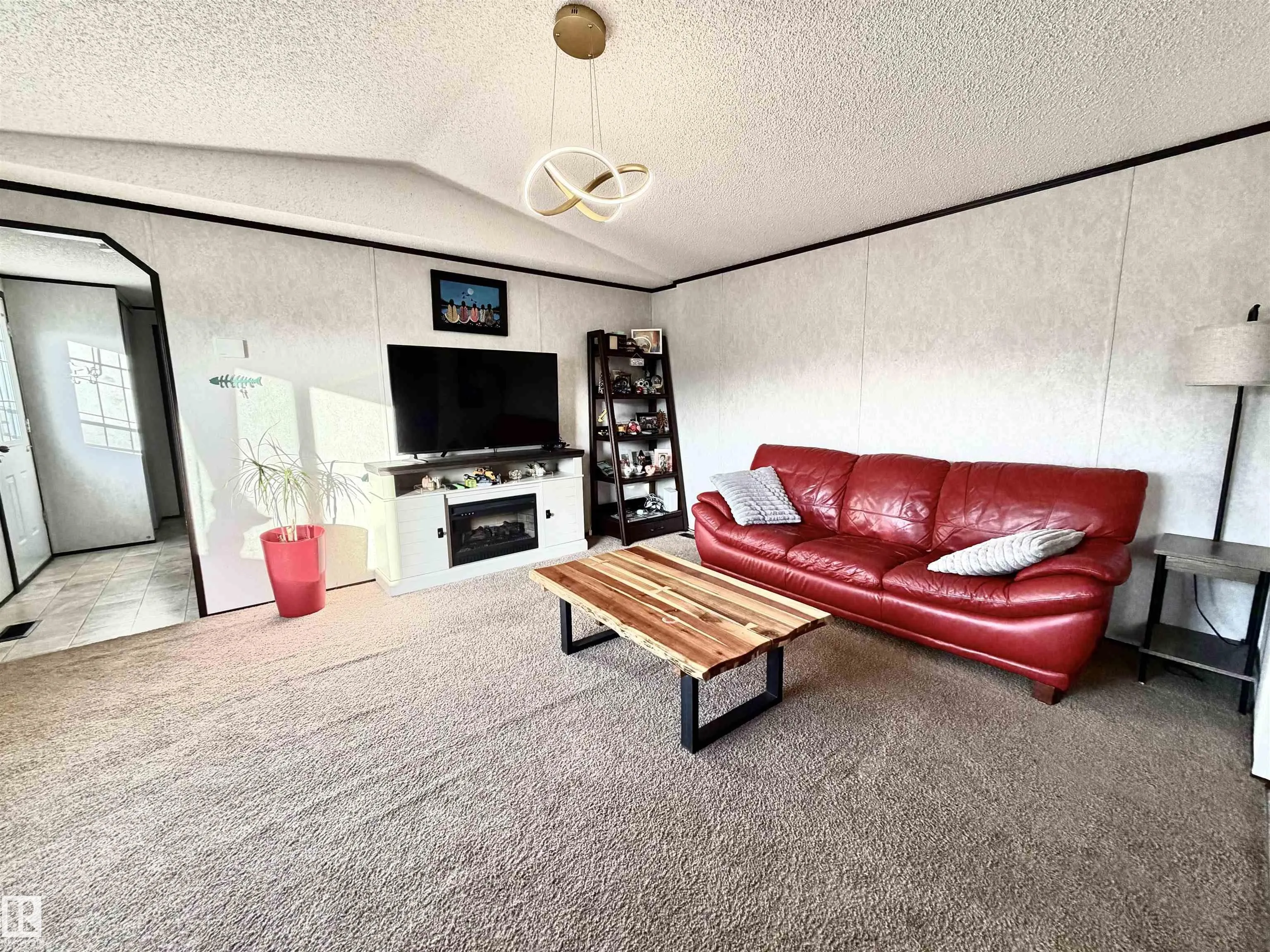 49 JUTLAND Crescent