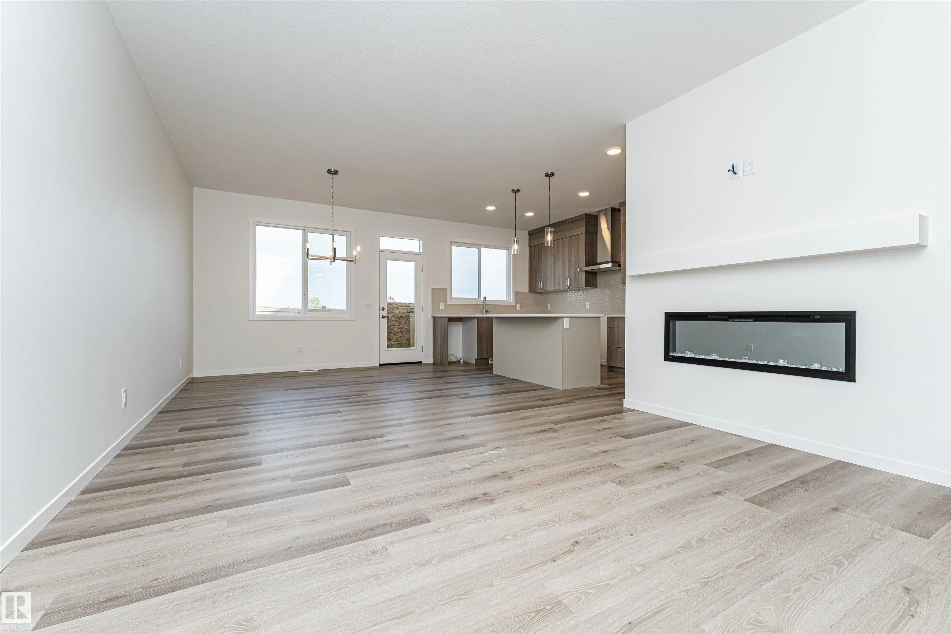 2308 160 Street