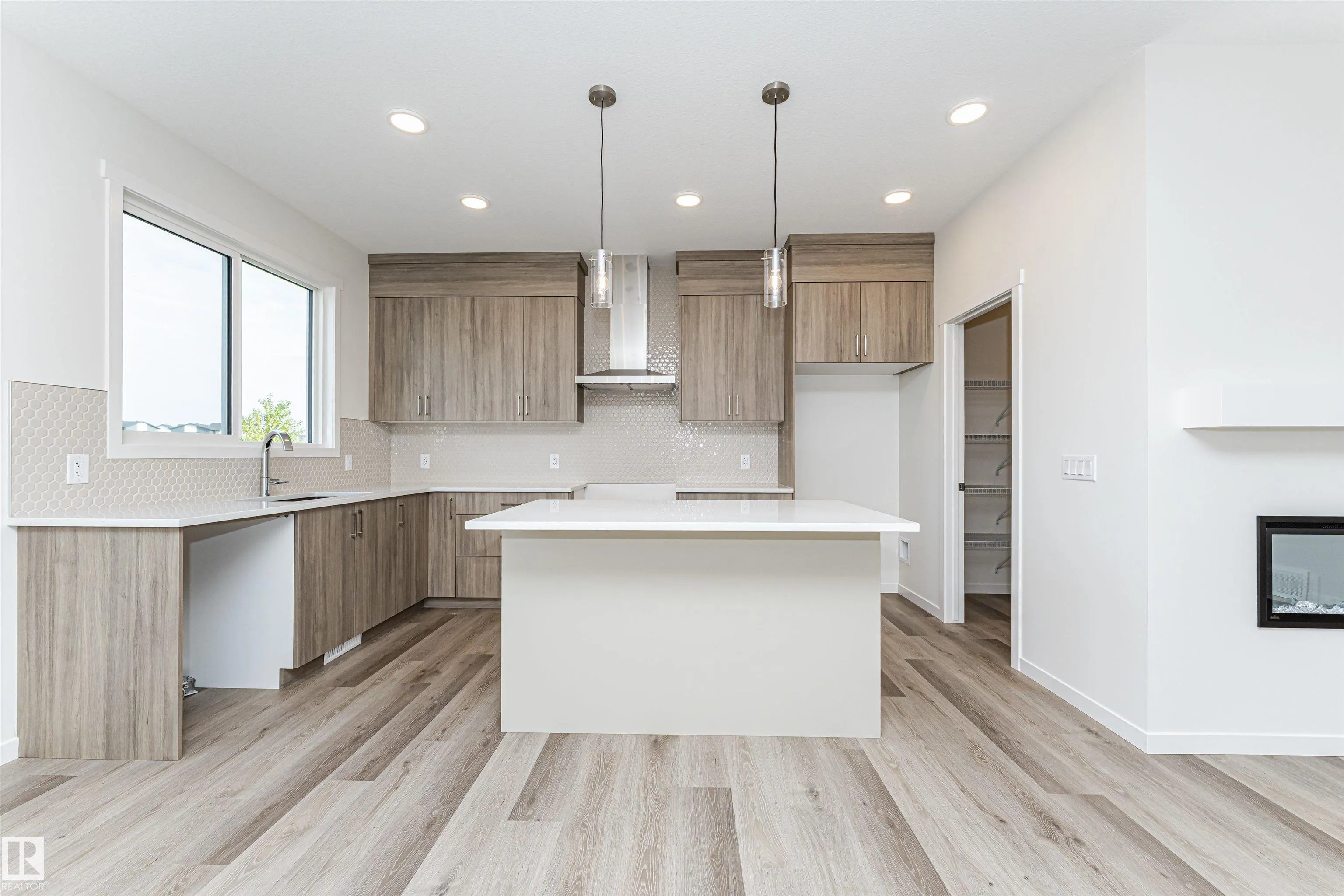 2308 160 Street