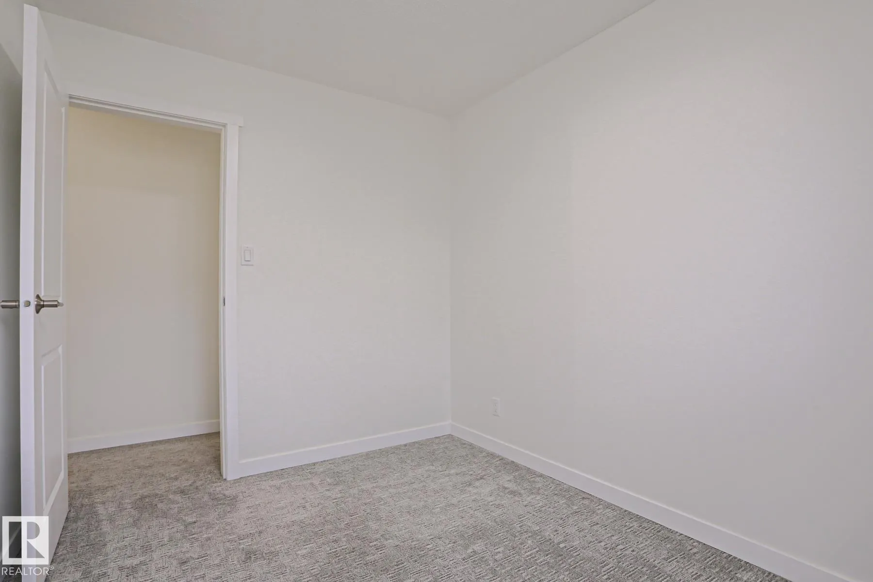 238 PRIMROSE GARDENS Gardens