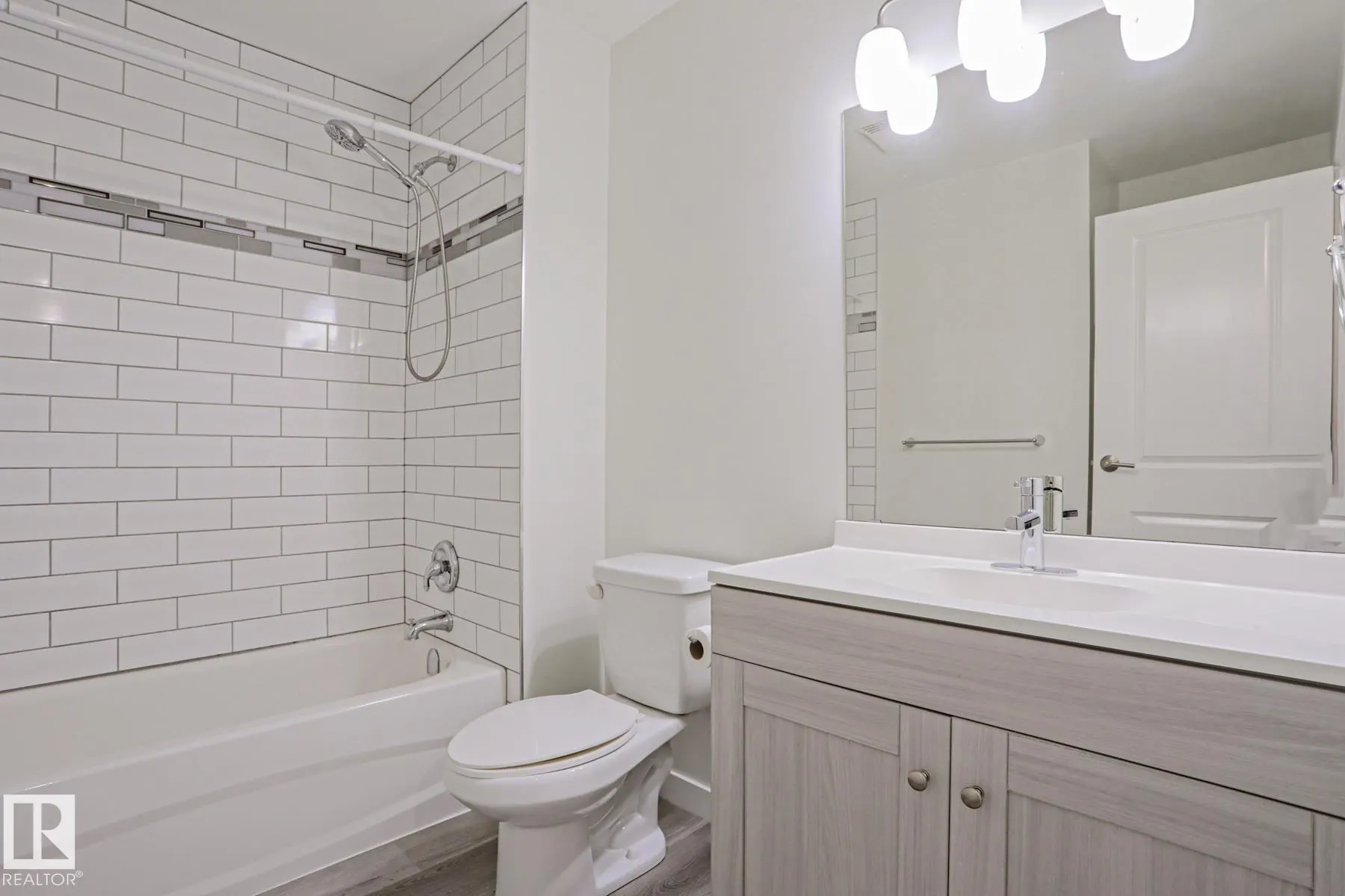 238 PRIMROSE GARDENS Gardens