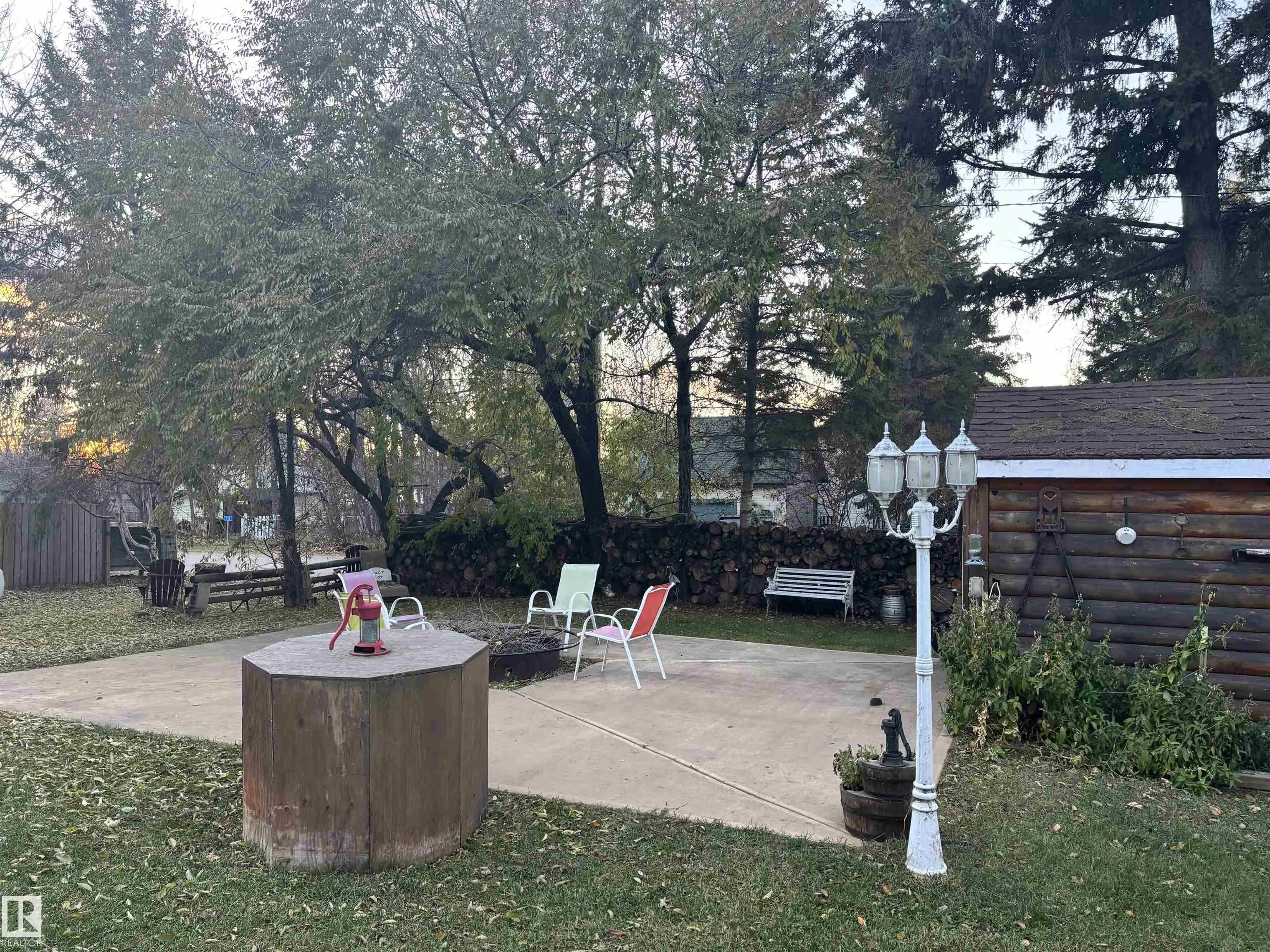 130 Lakeshore Drive
