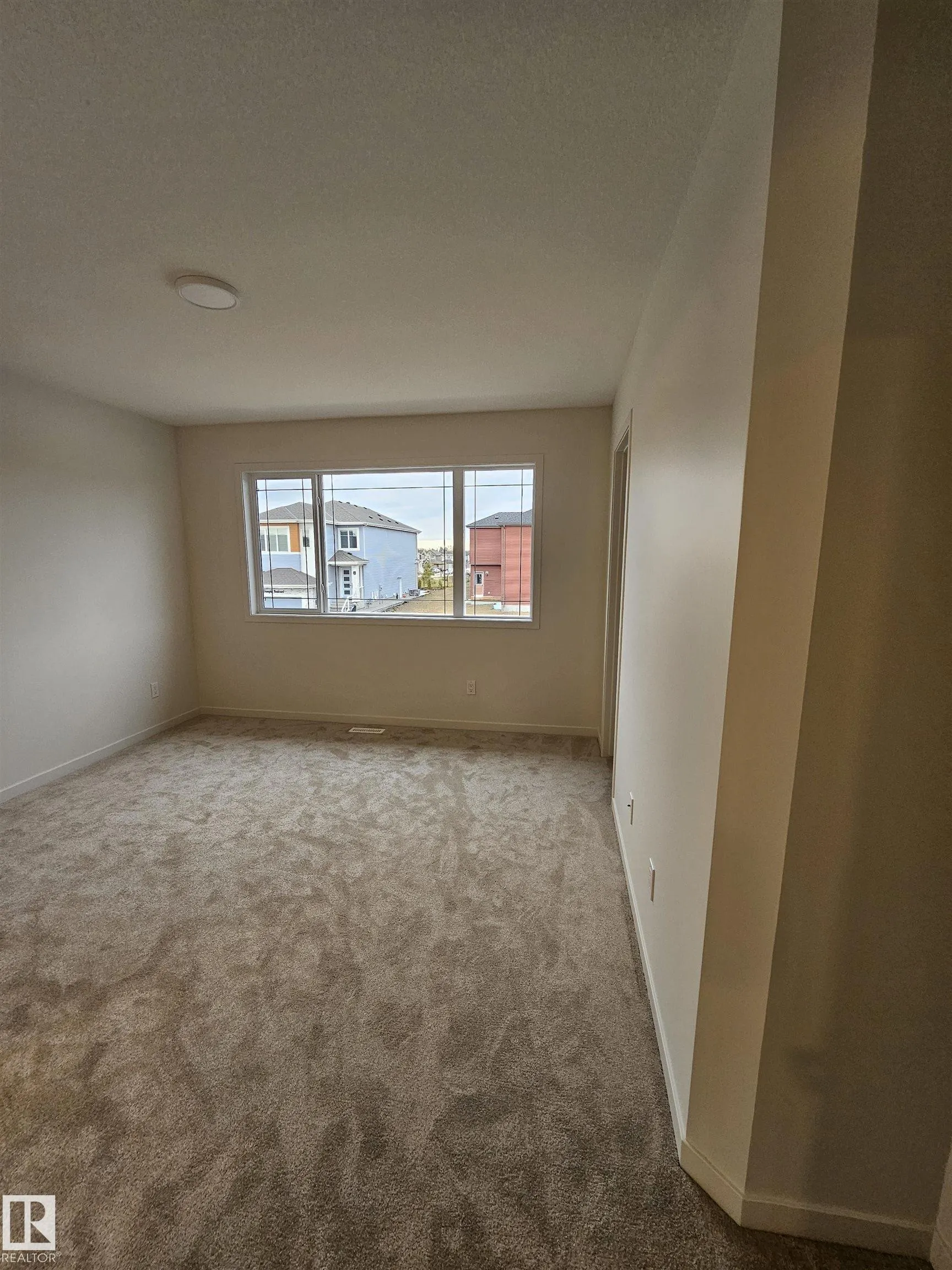 3605 Triomphe Boulevard