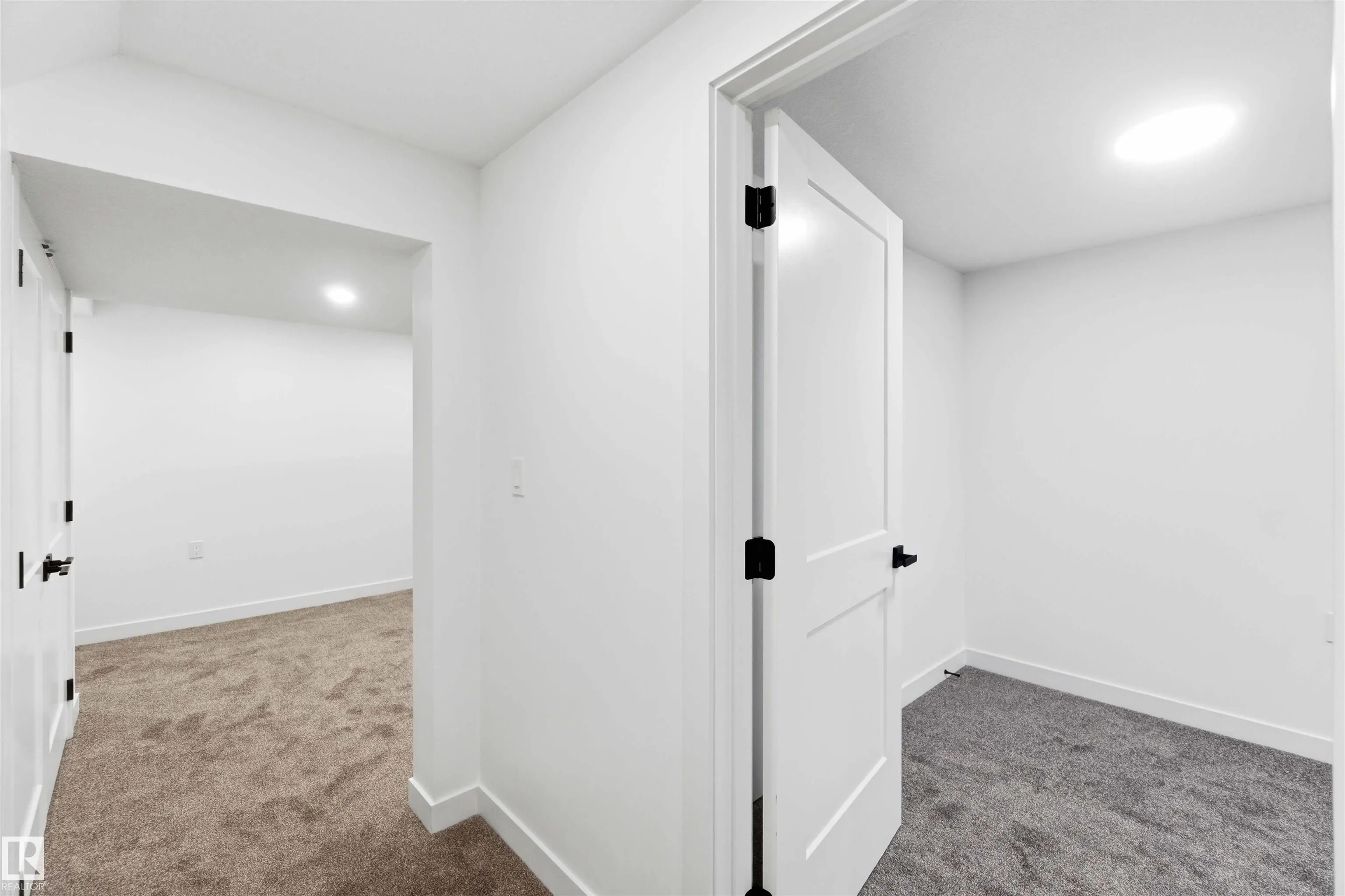 350 CLAREVIEW Road