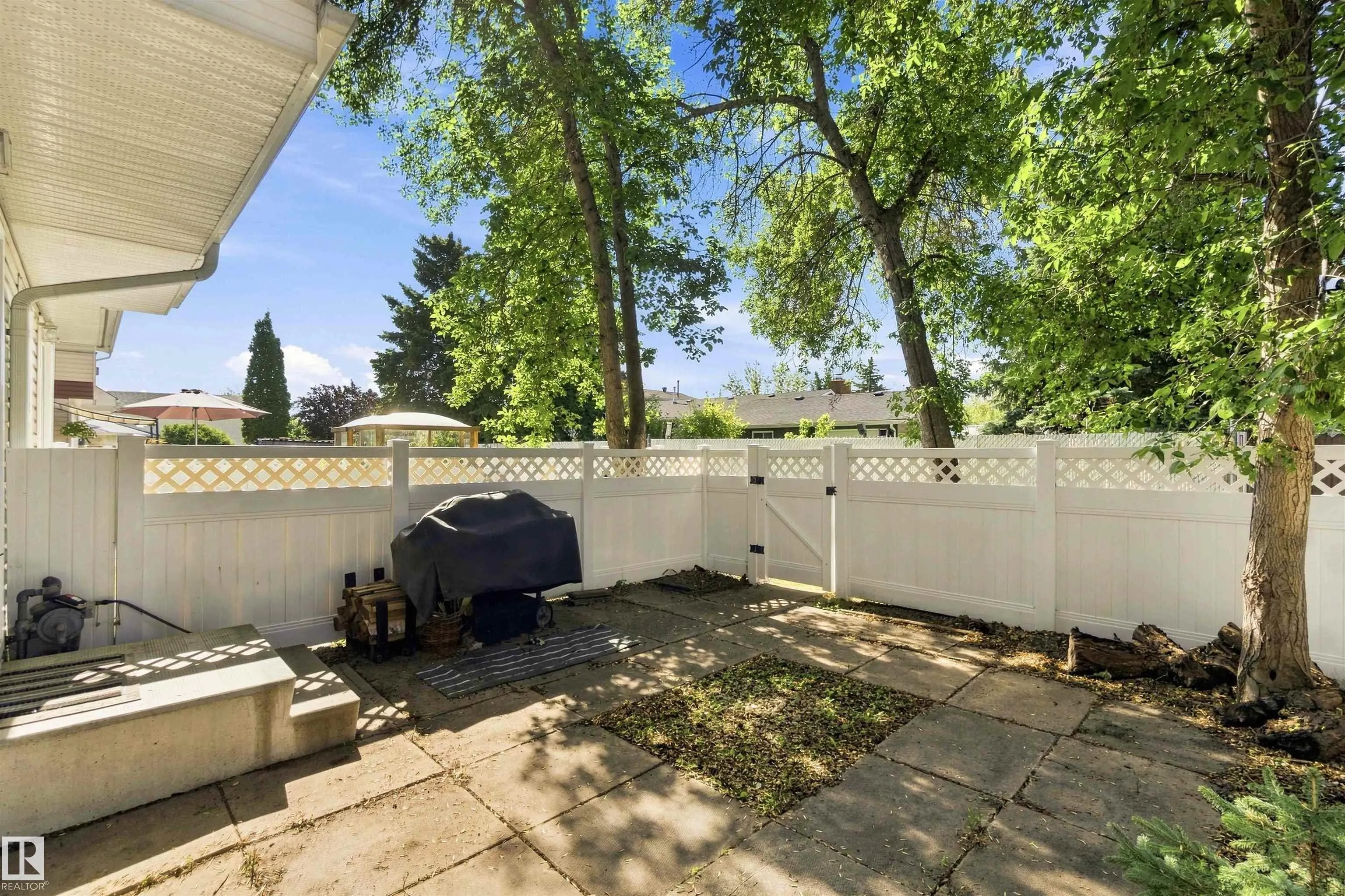 350 CLAREVIEW Road