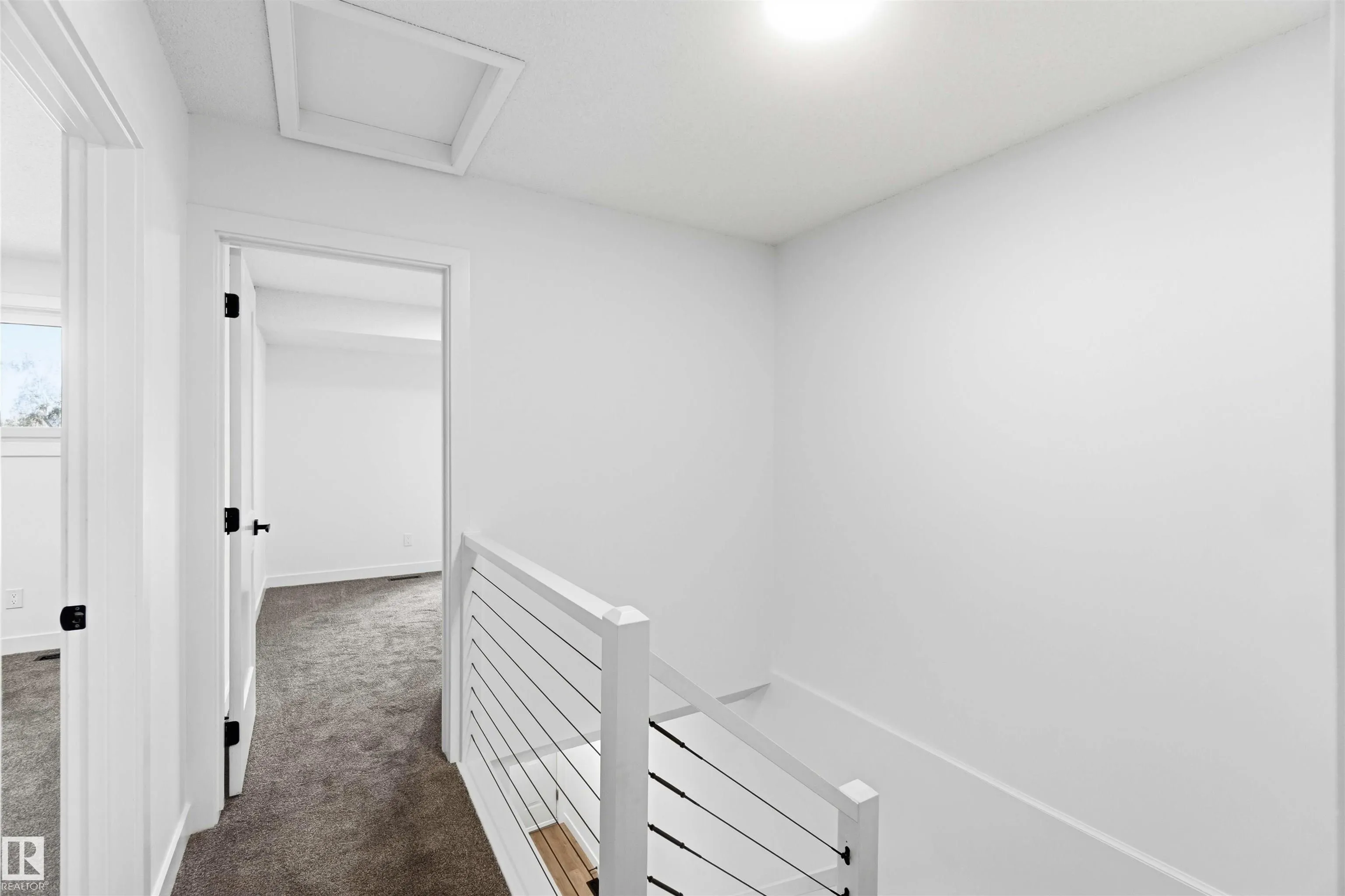 350 CLAREVIEW Road