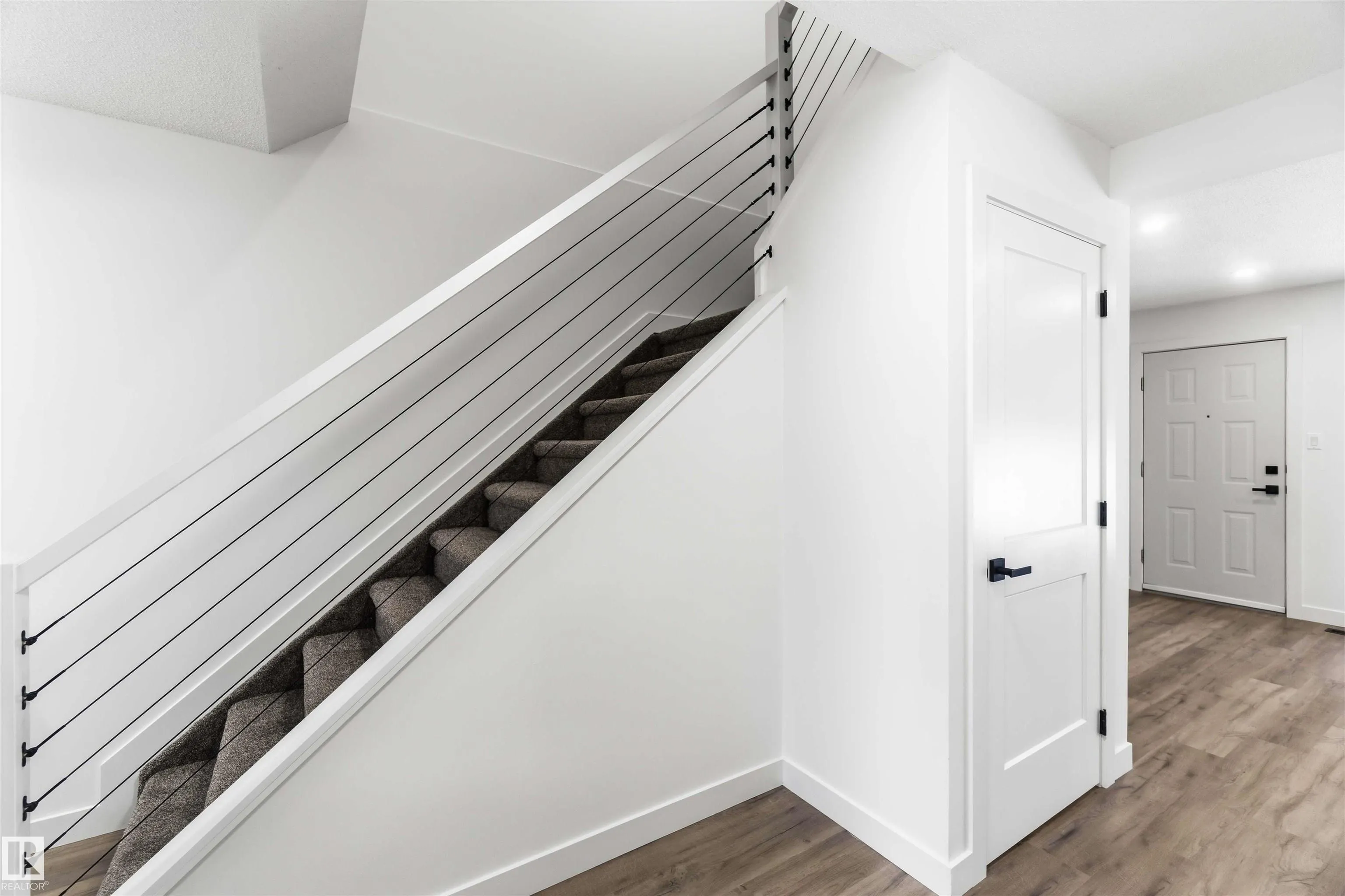 350 CLAREVIEW Road