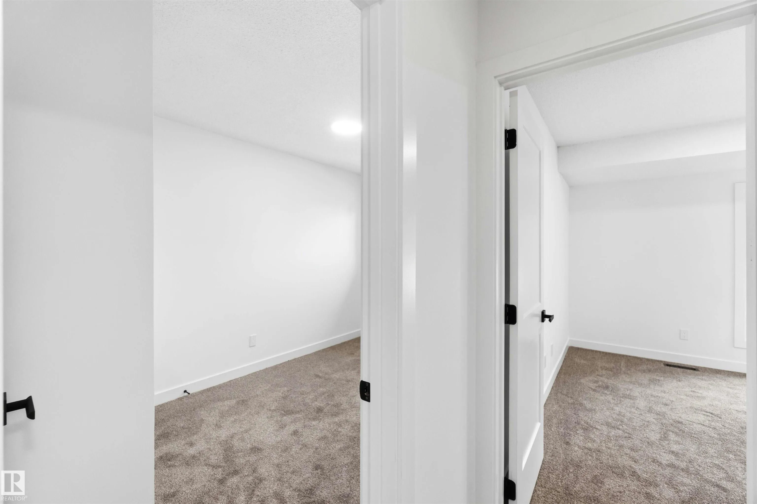 350 CLAREVIEW Road