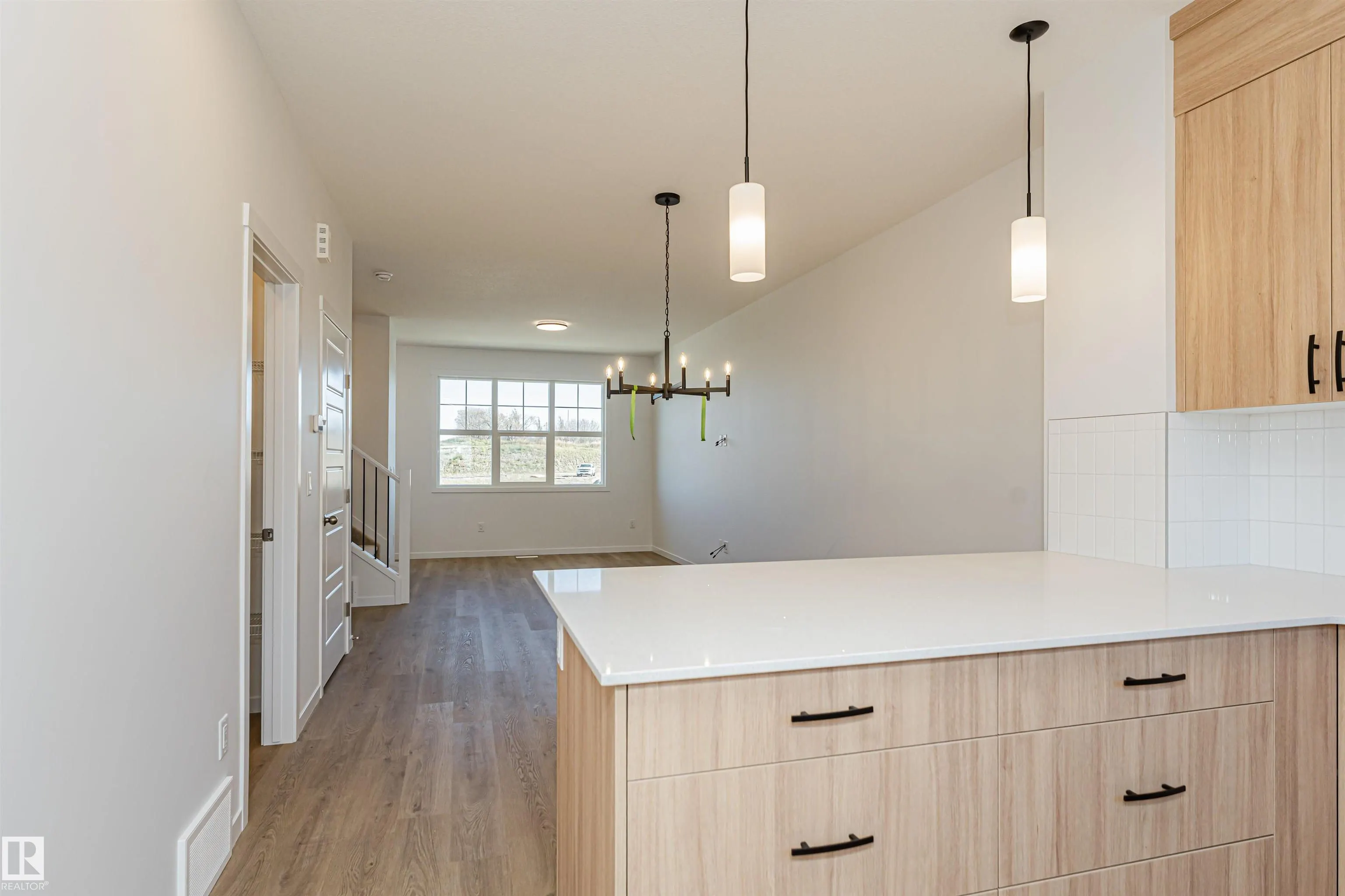 3896 Wren Crescent