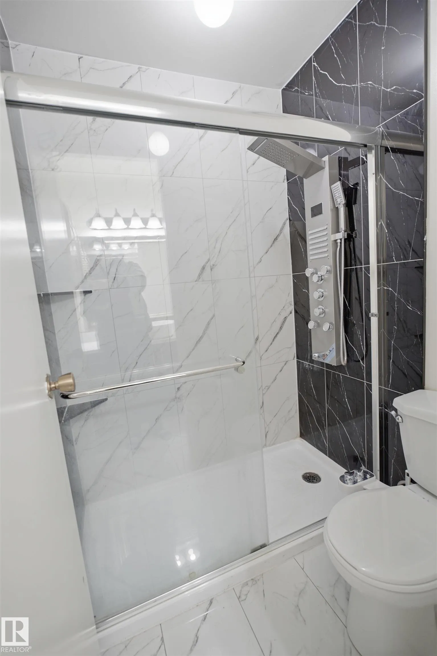 7J Garden Grove