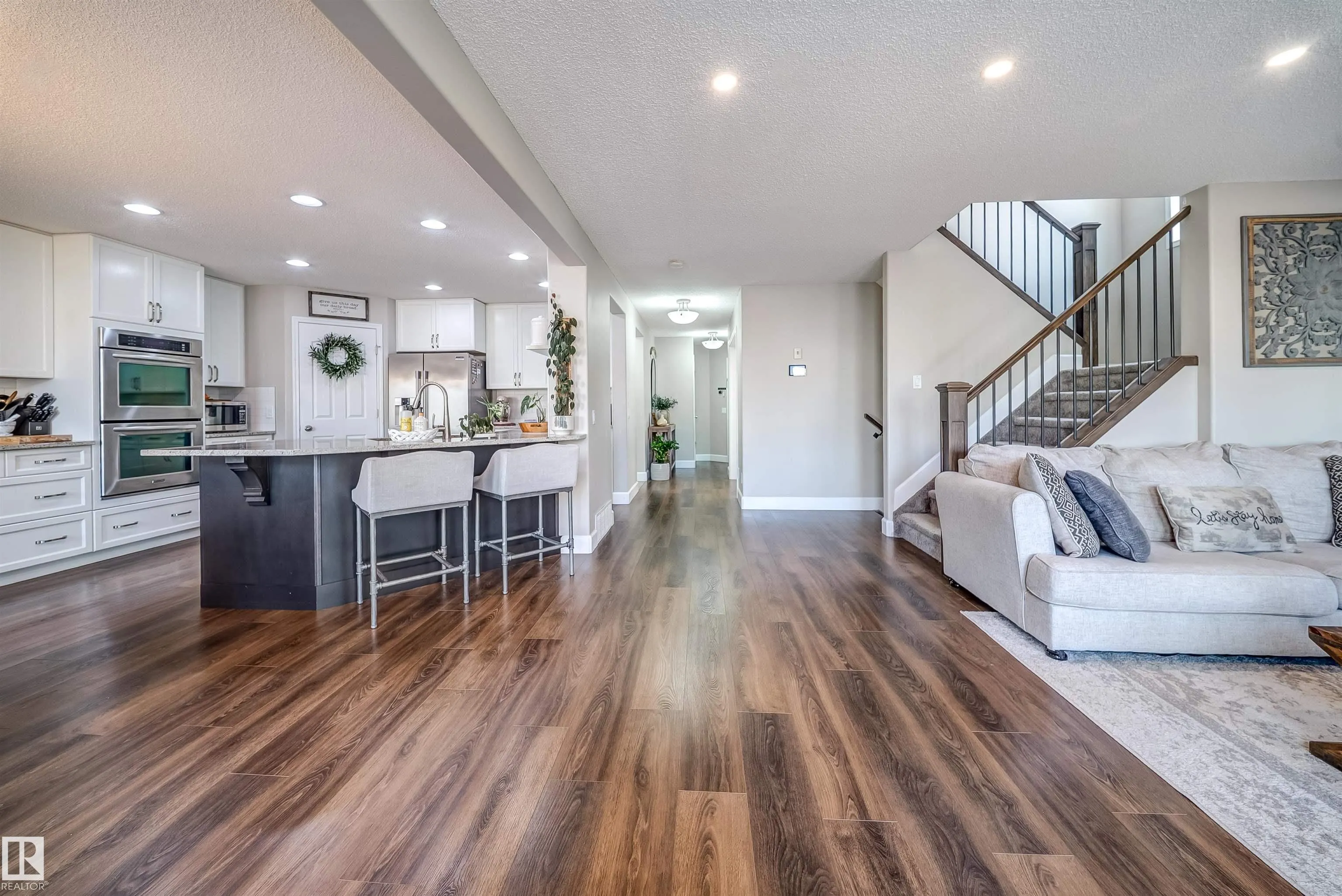 347 DAVENPORT Drive