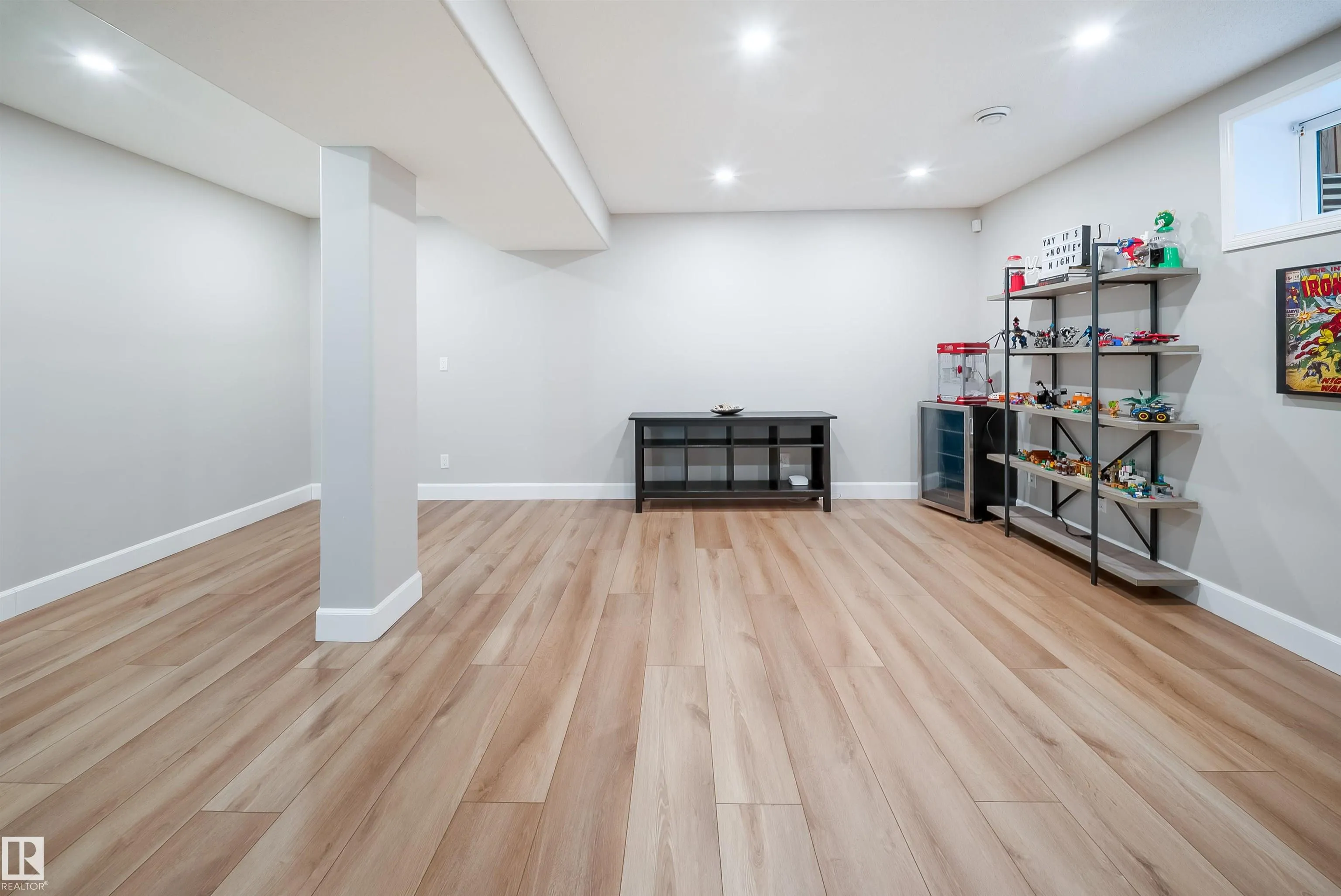 347 DAVENPORT Drive