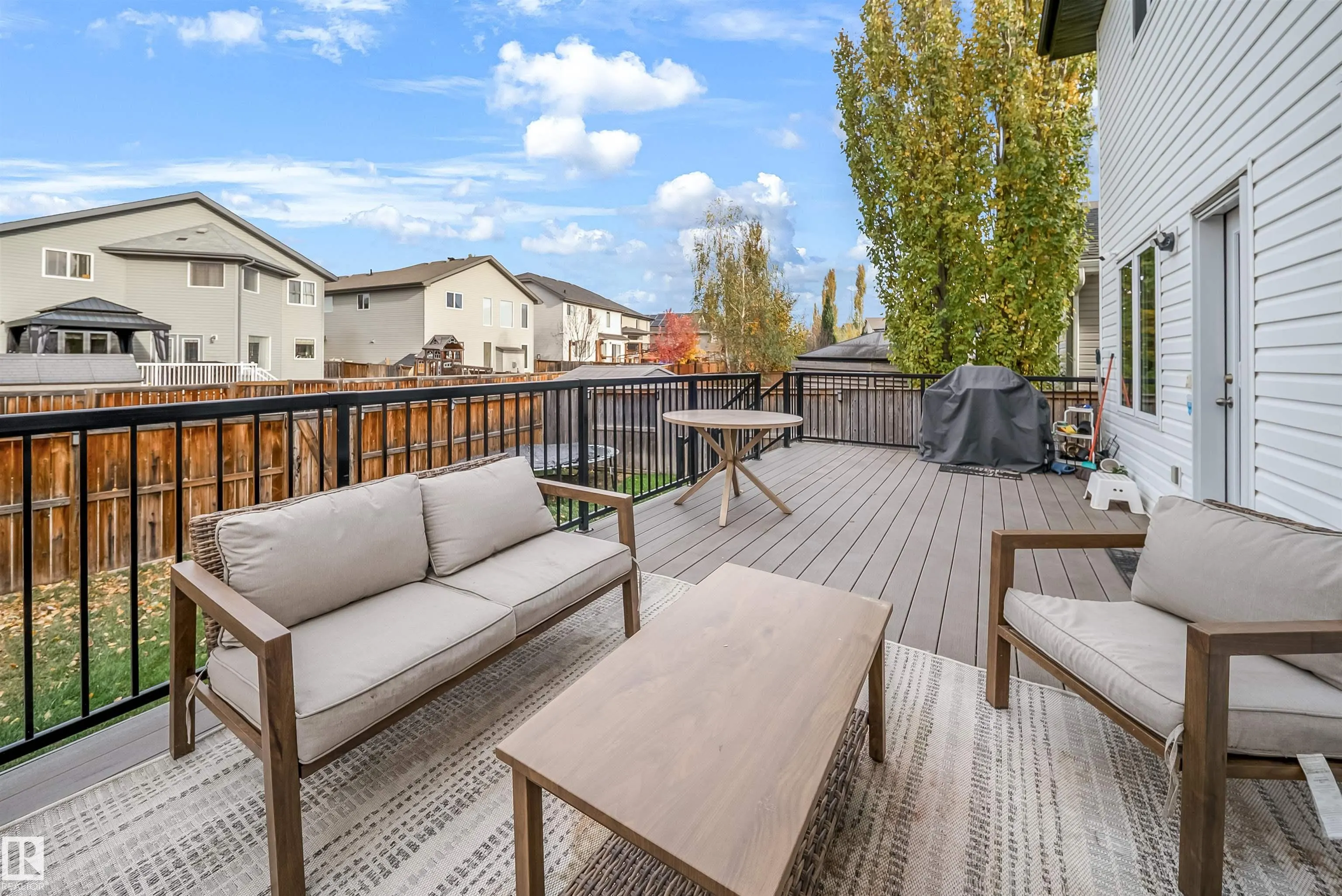 347 DAVENPORT Drive