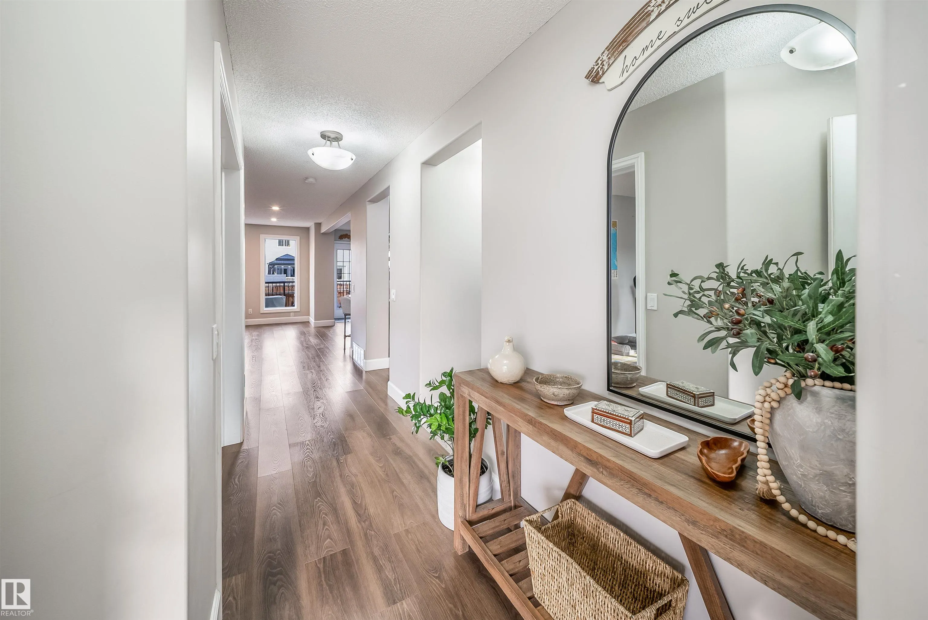 347 DAVENPORT Drive