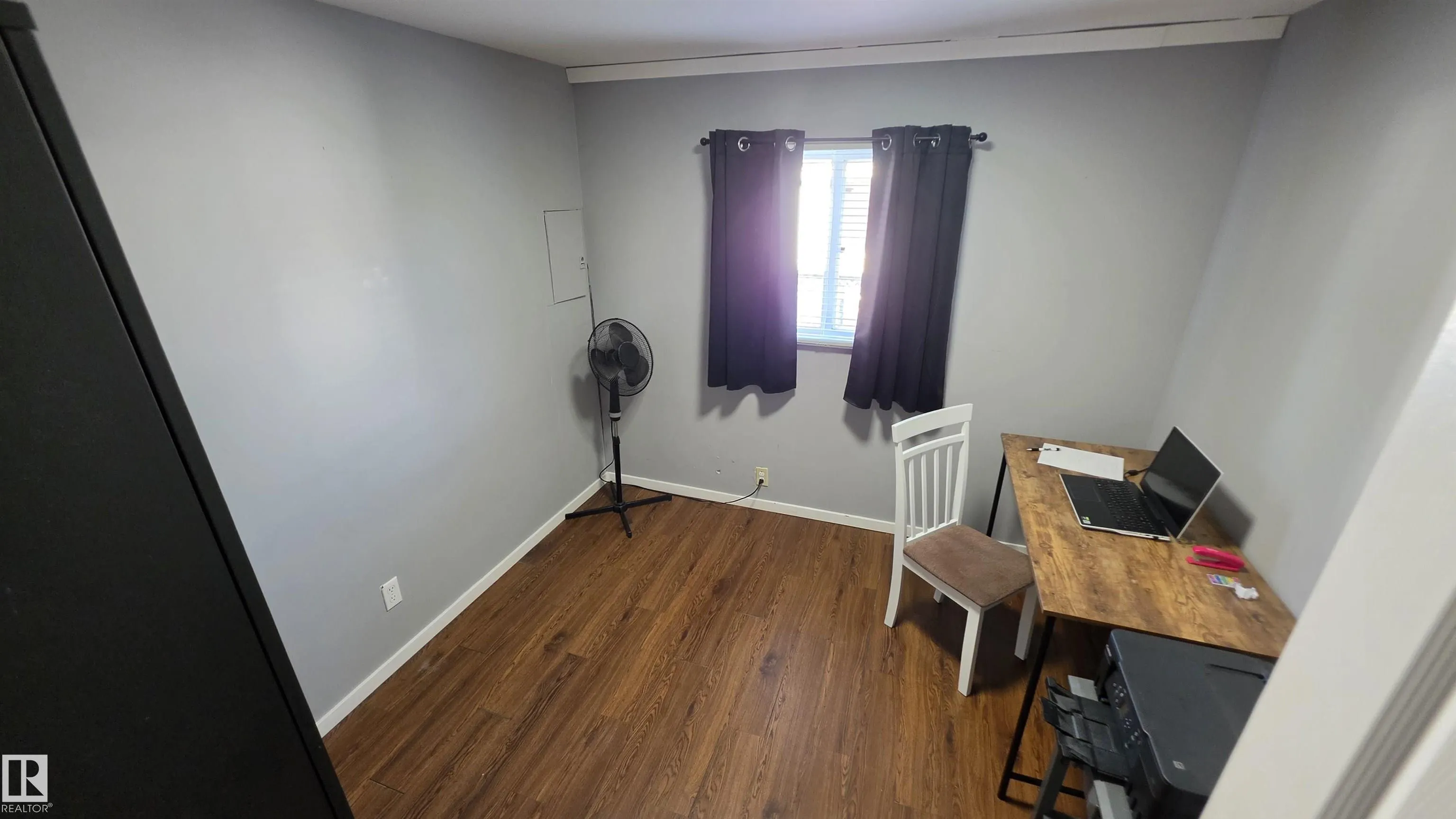 461 Westview Close
