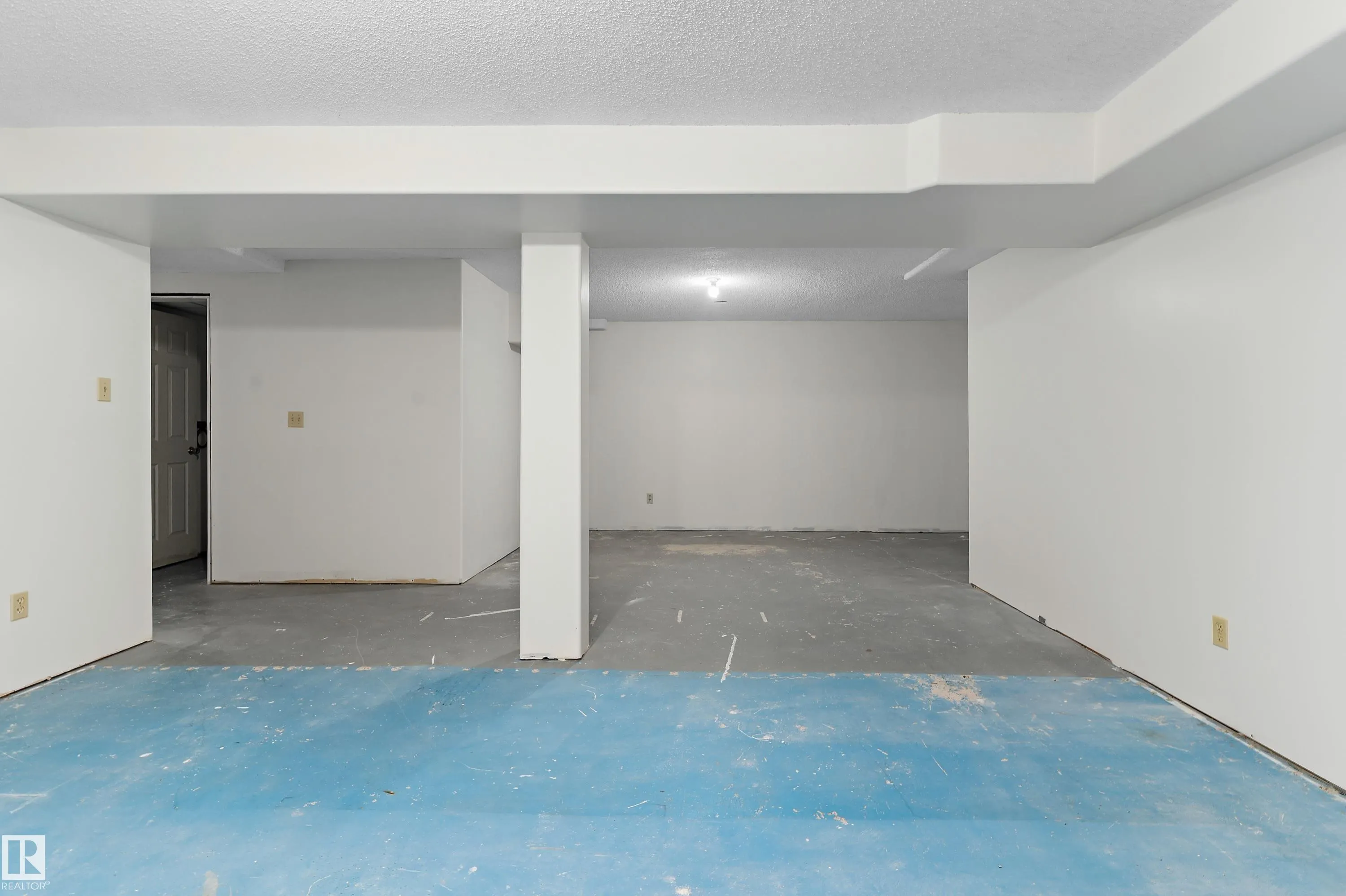 156 DUNLUCE Road