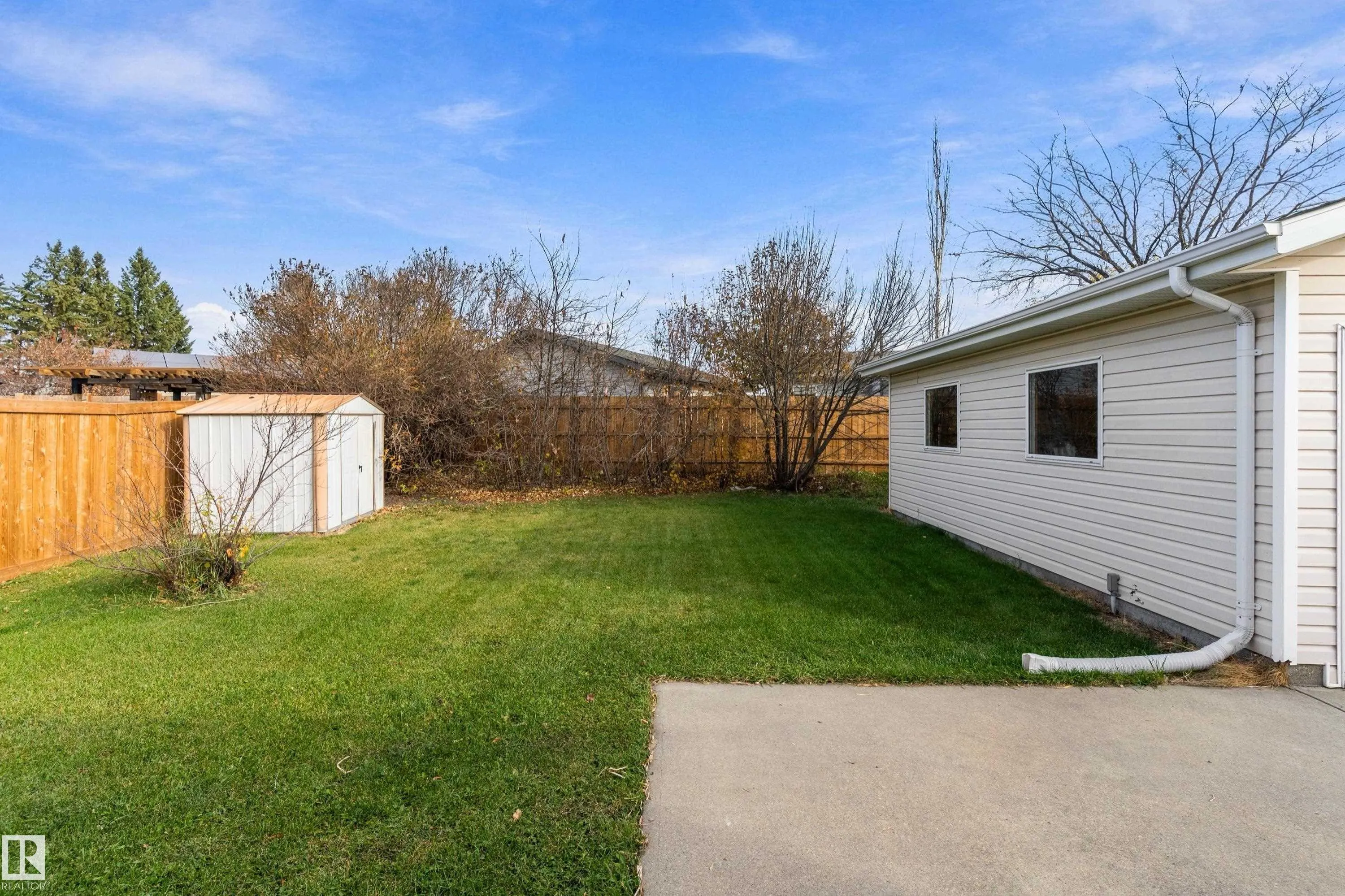 156 DUNLUCE Road