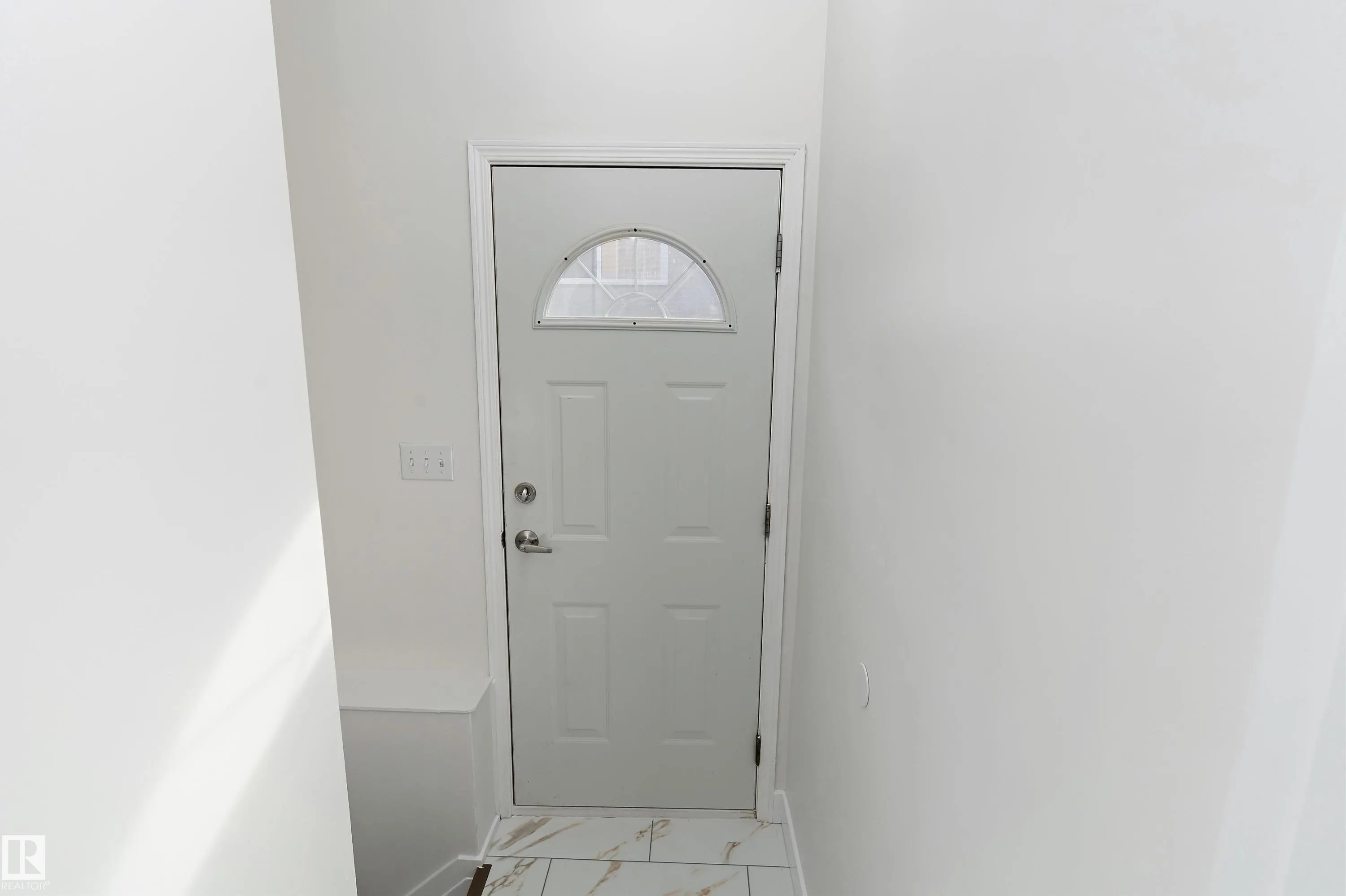 156 DUNLUCE Road