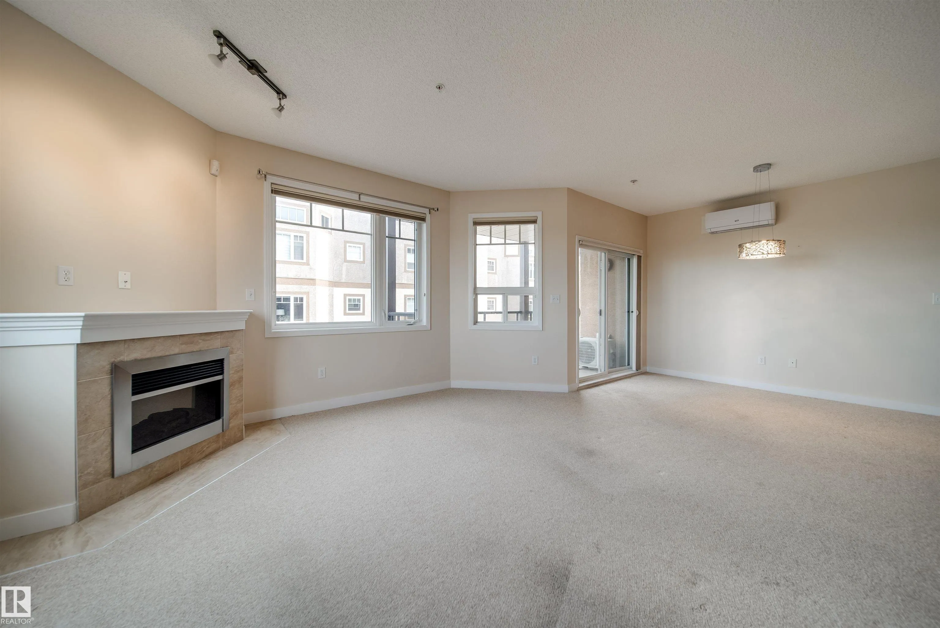 2035 Grantham Court