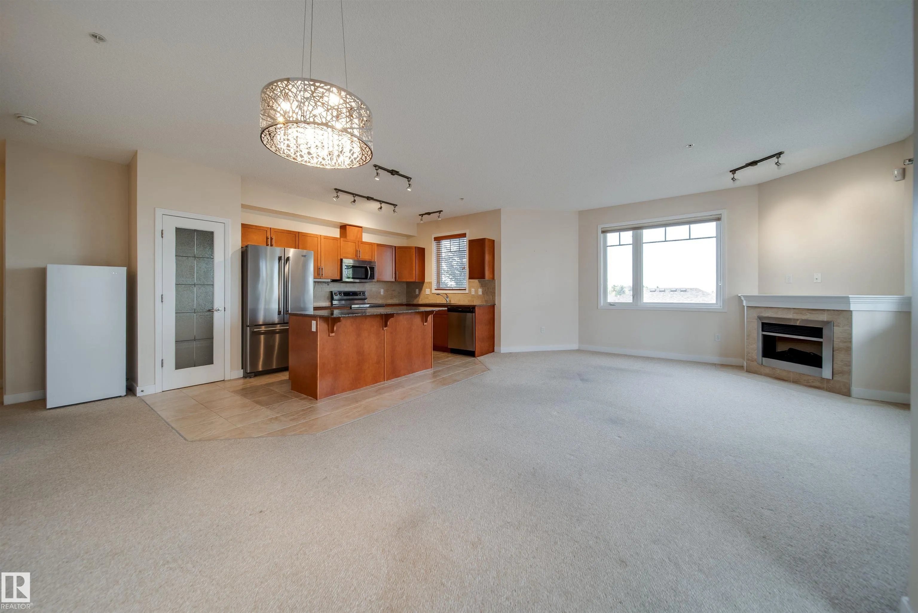 2035 Grantham Court