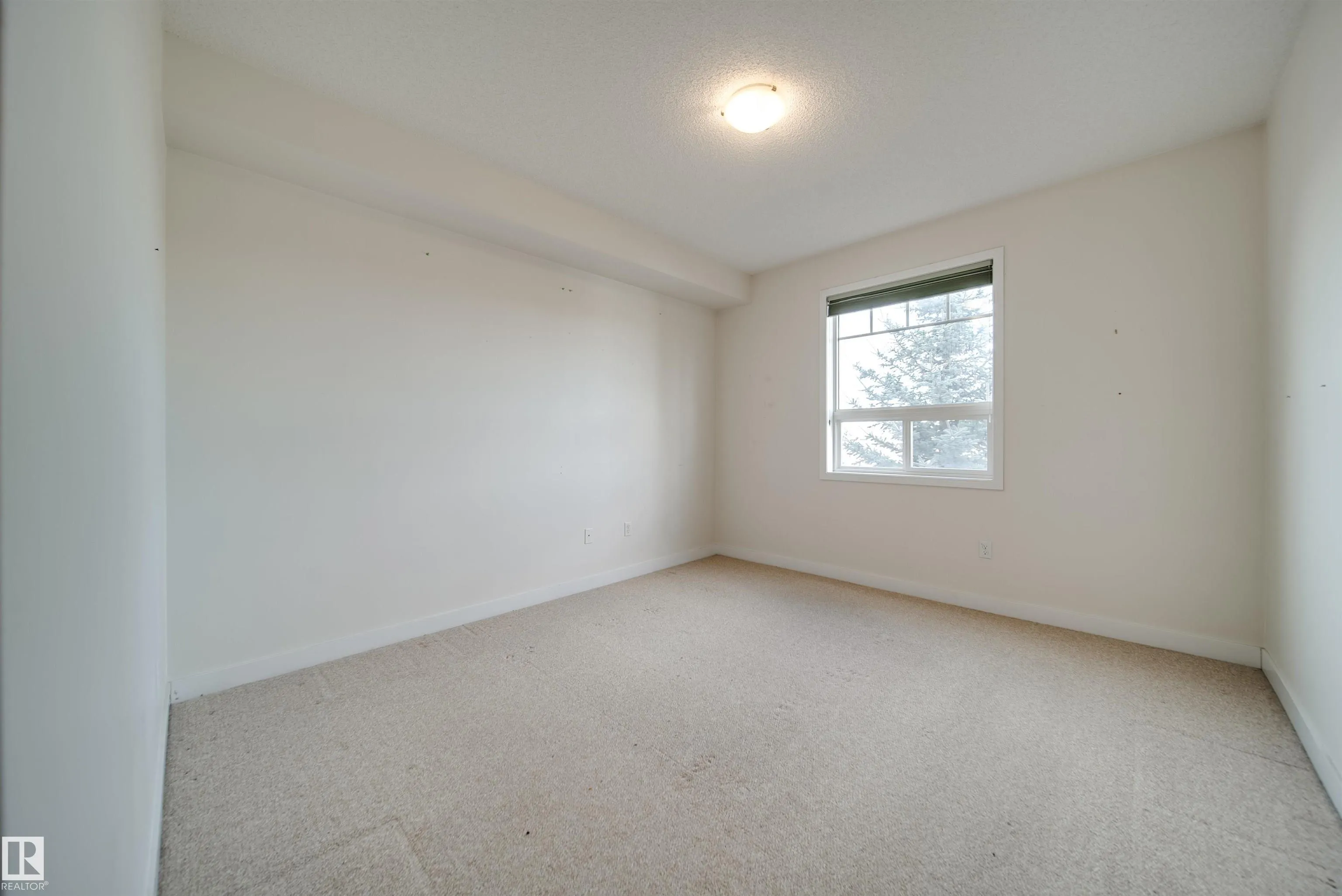 2035 Grantham Court