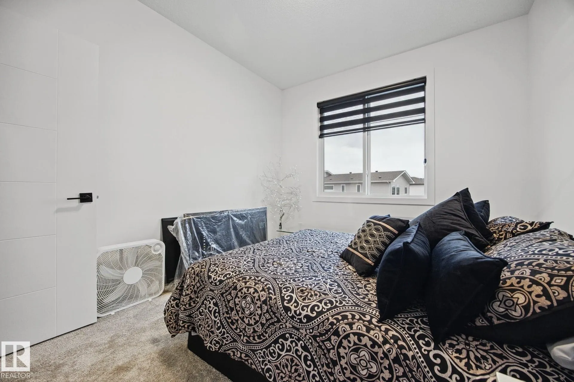 58 Hummingbird Crescent