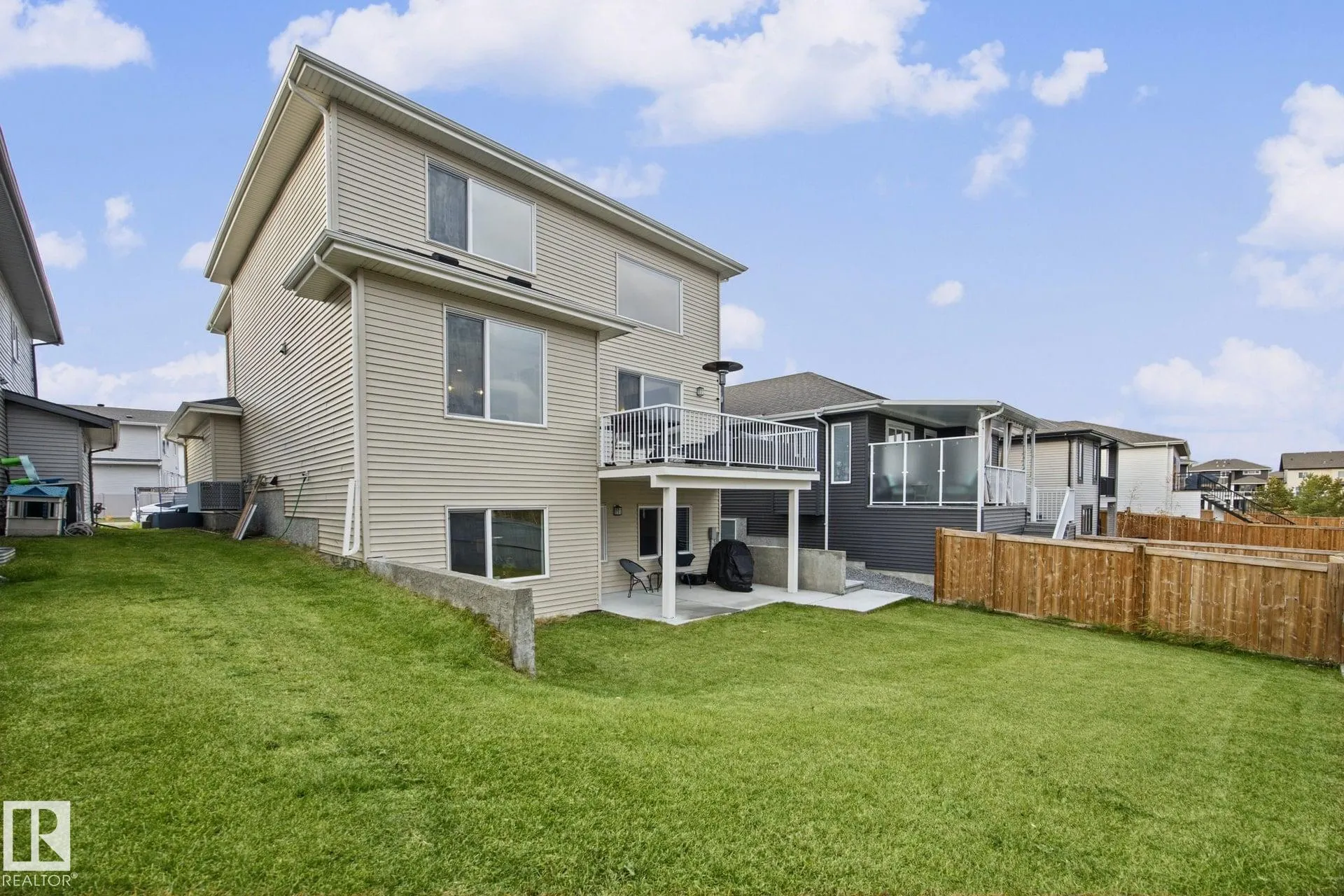 58 Hummingbird Crescent