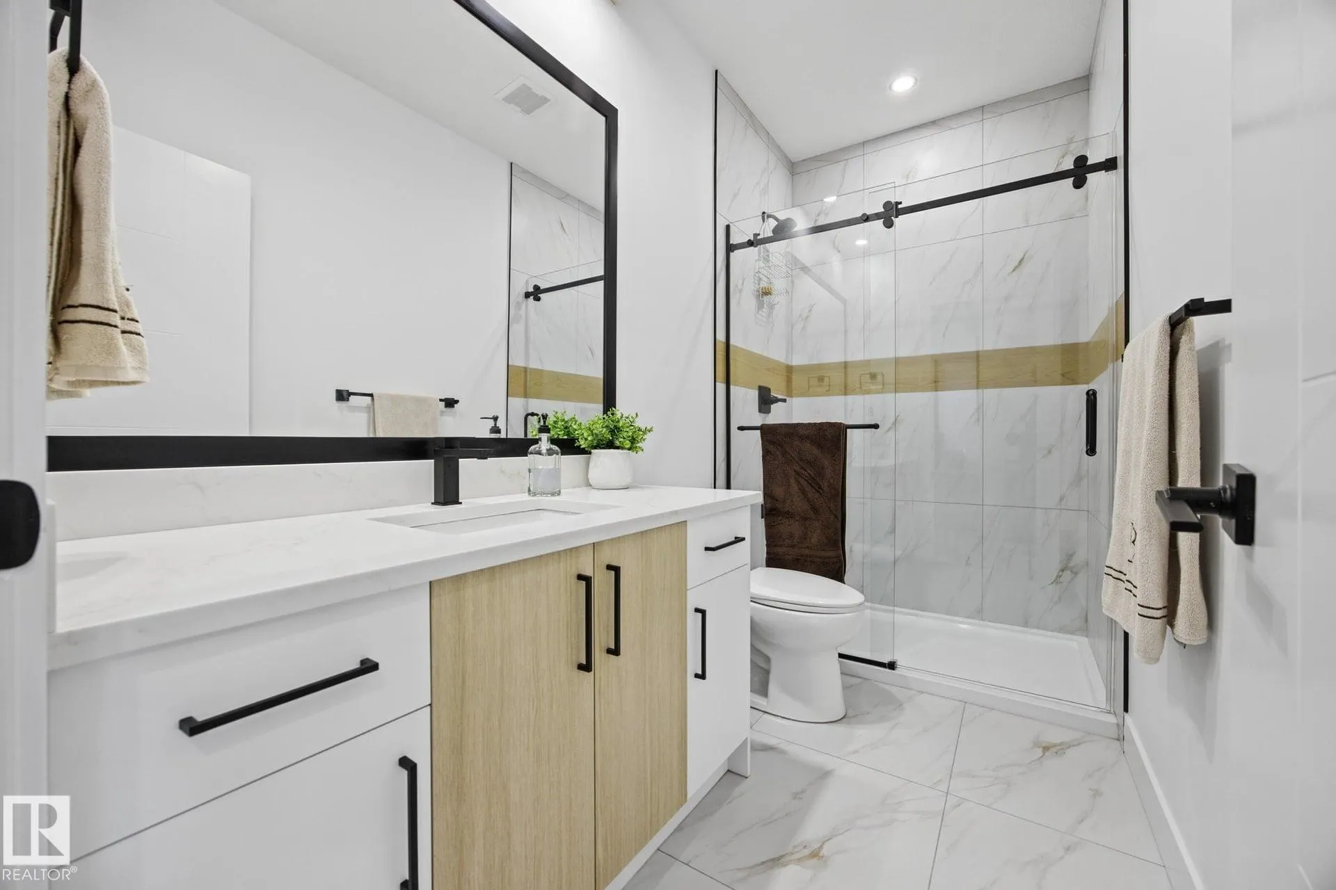 58 Hummingbird Crescent