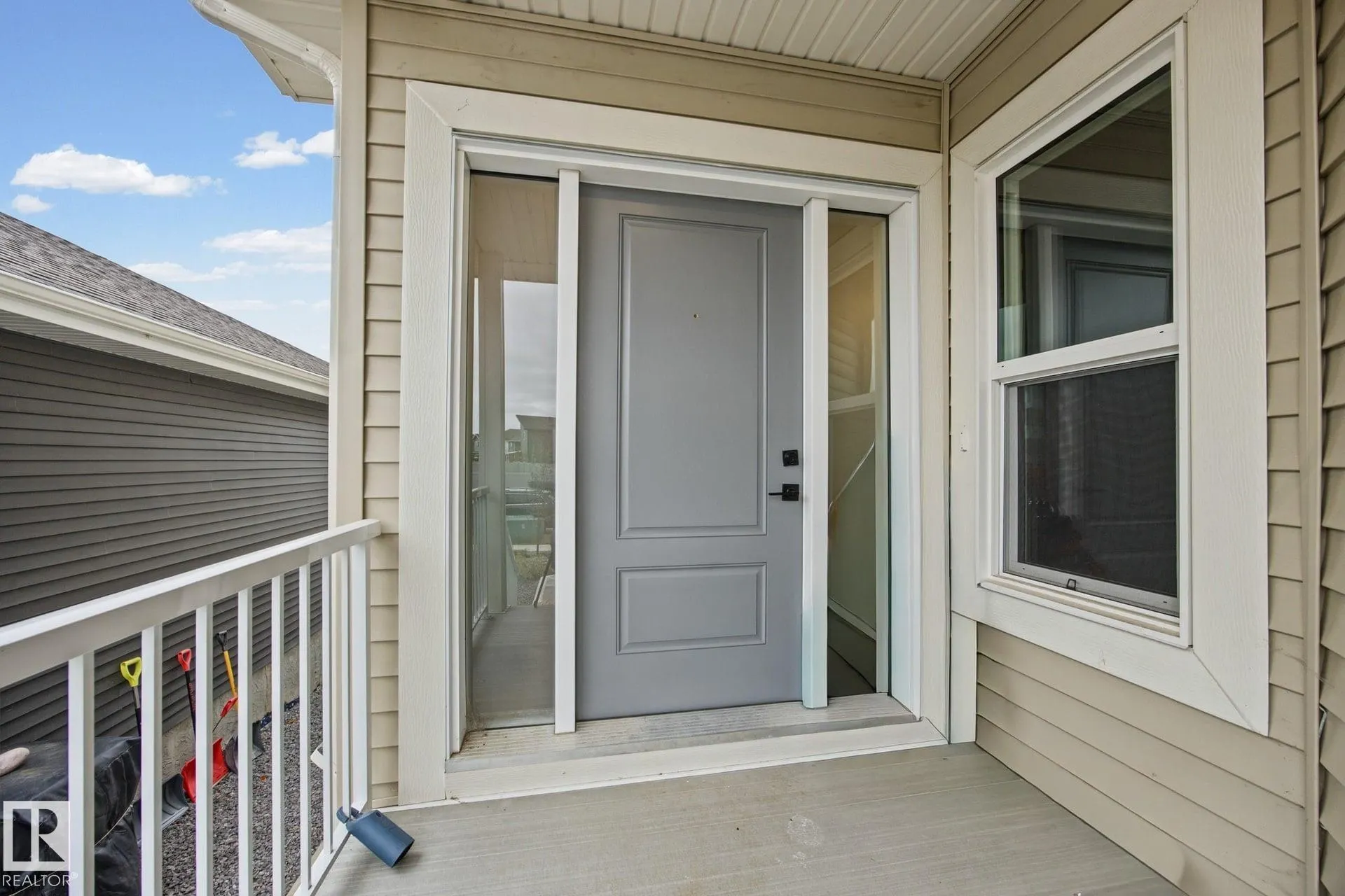 58 Hummingbird Crescent