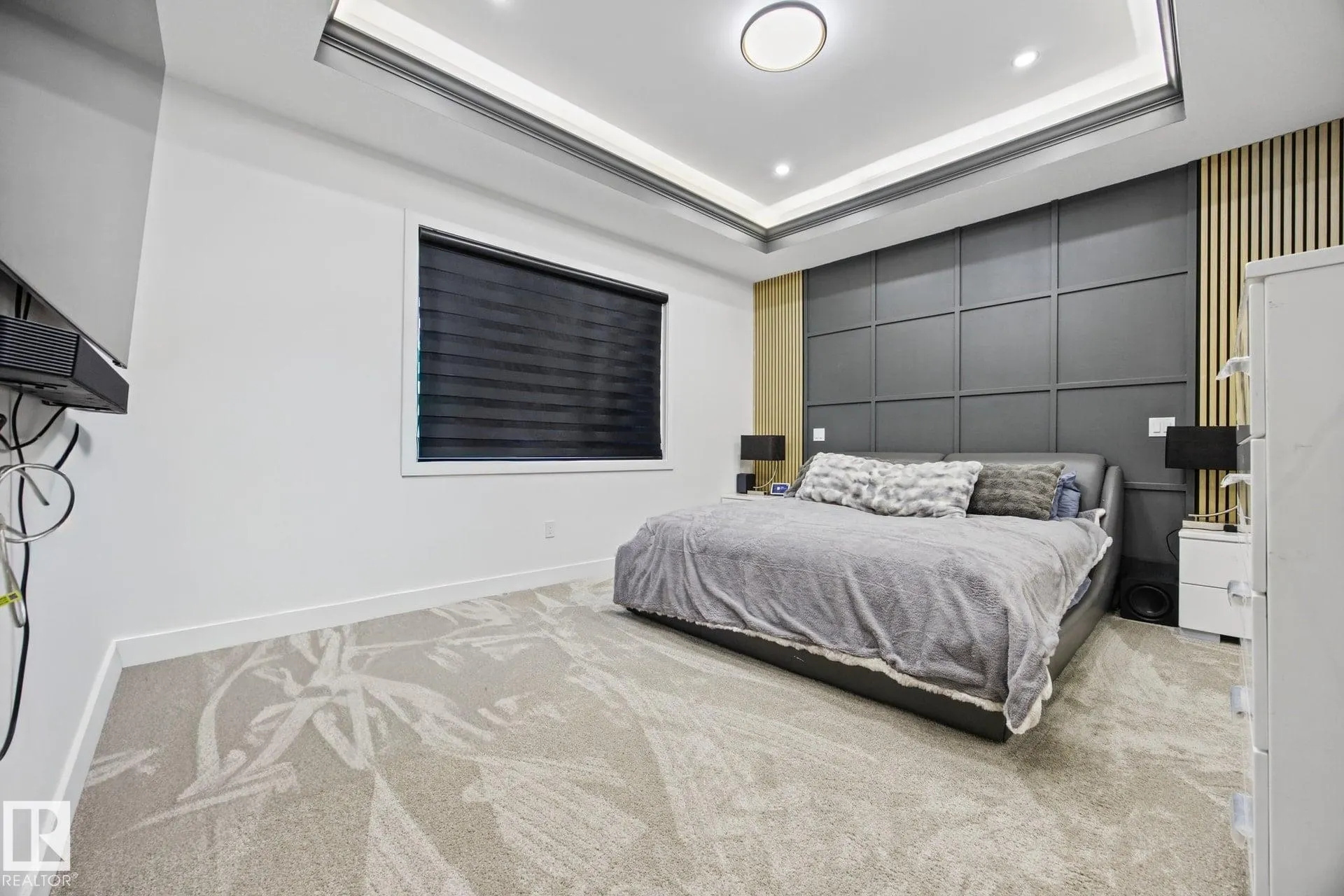 58 Hummingbird Crescent
