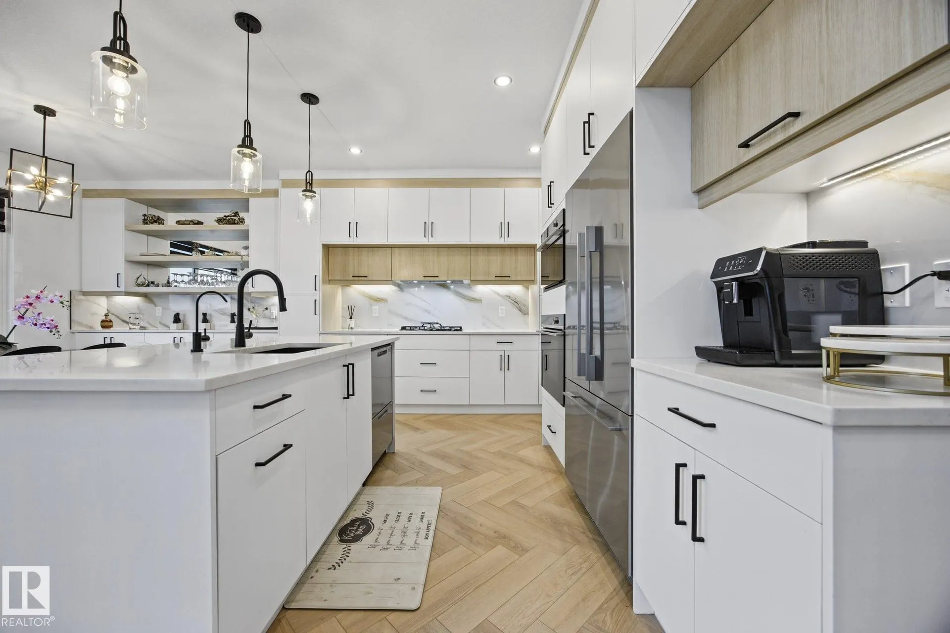 58 Hummingbird Crescent