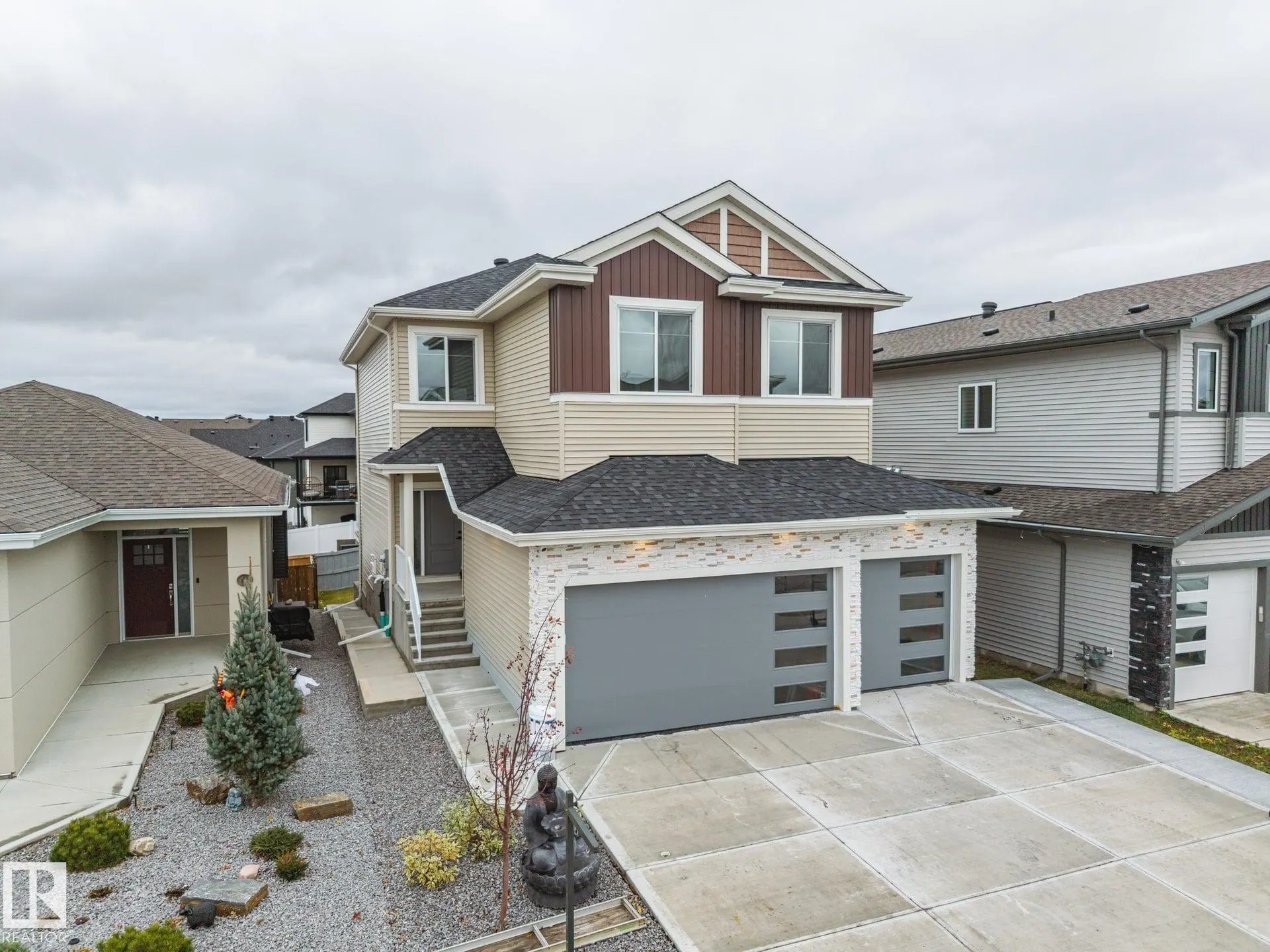 58 Hummingbird Crescent